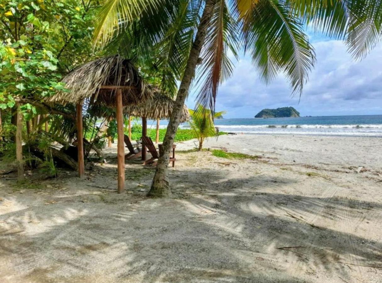 Tico Tiki Vacation Villa, 5 Bedroom