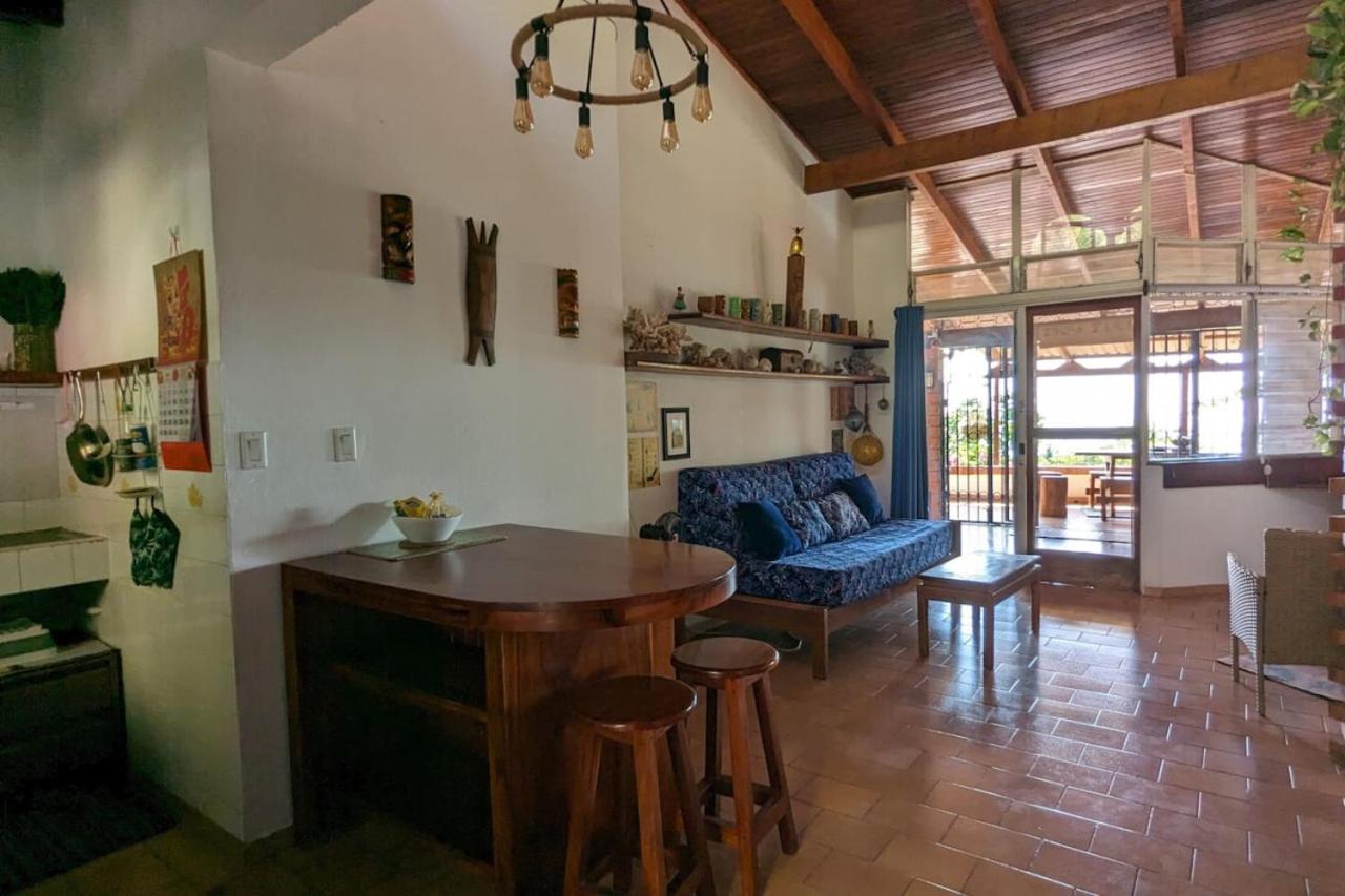 Tico Tiki Vacation Villa, 5 Bedroom