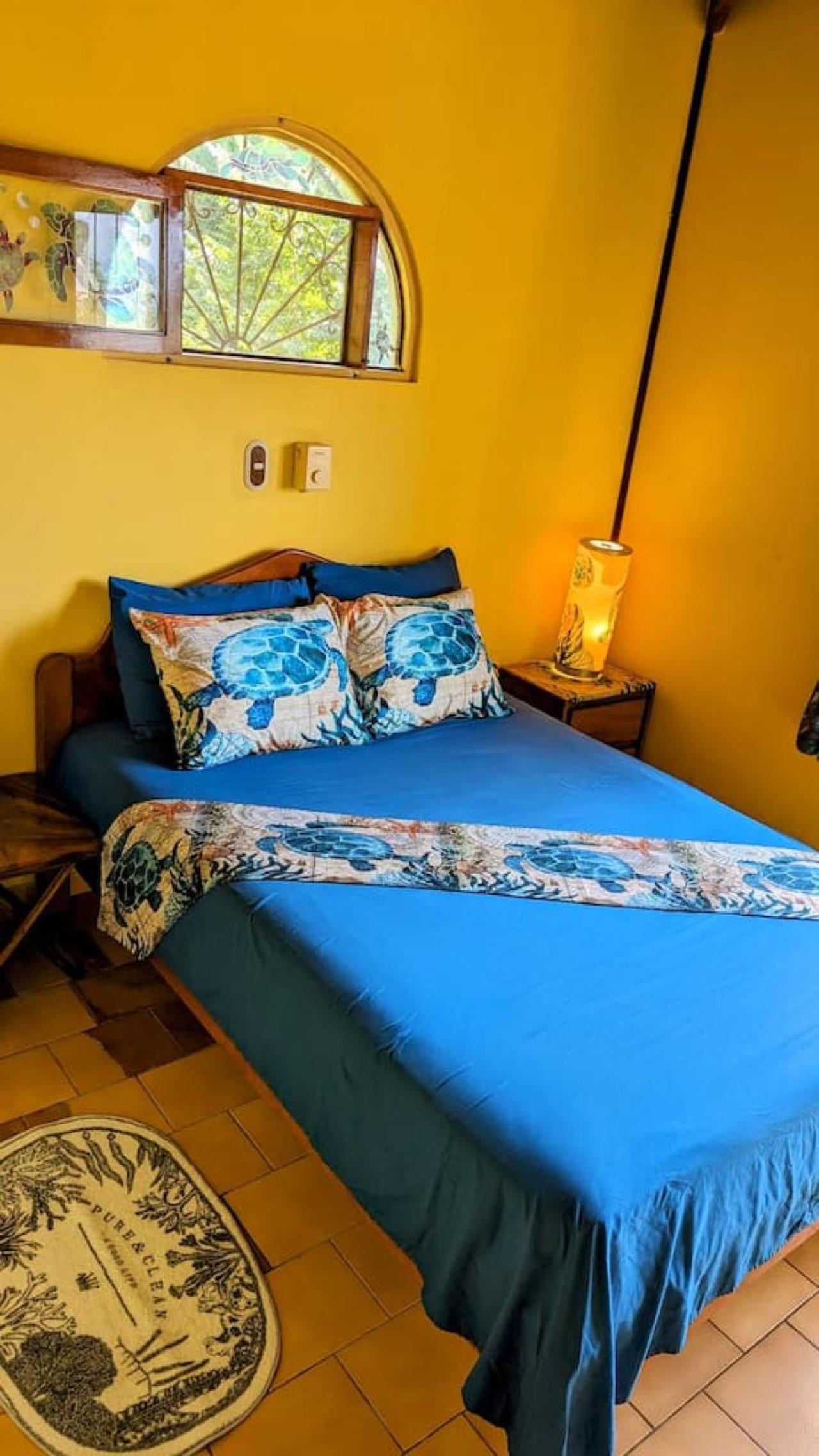 Tico Tiki Vacation Villa, 5 Bedroom
