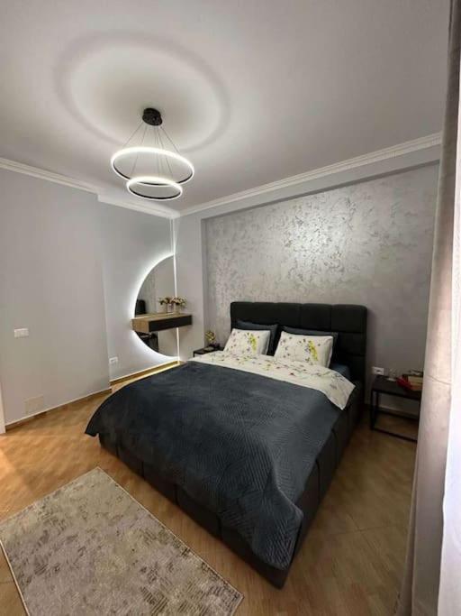 Modern and elegant apartment