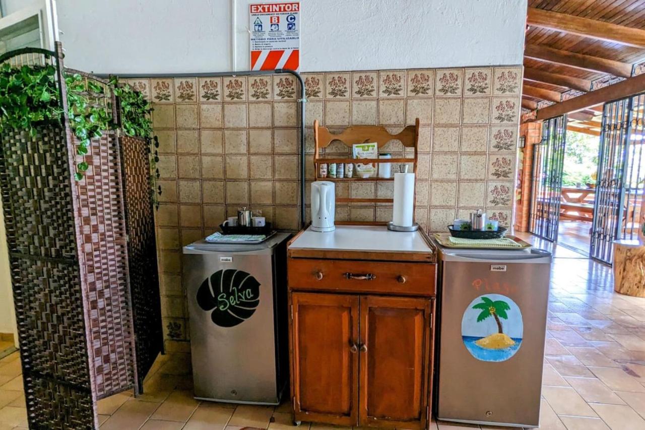 Tico Tiki Vacation Villa, 3 Bedroom