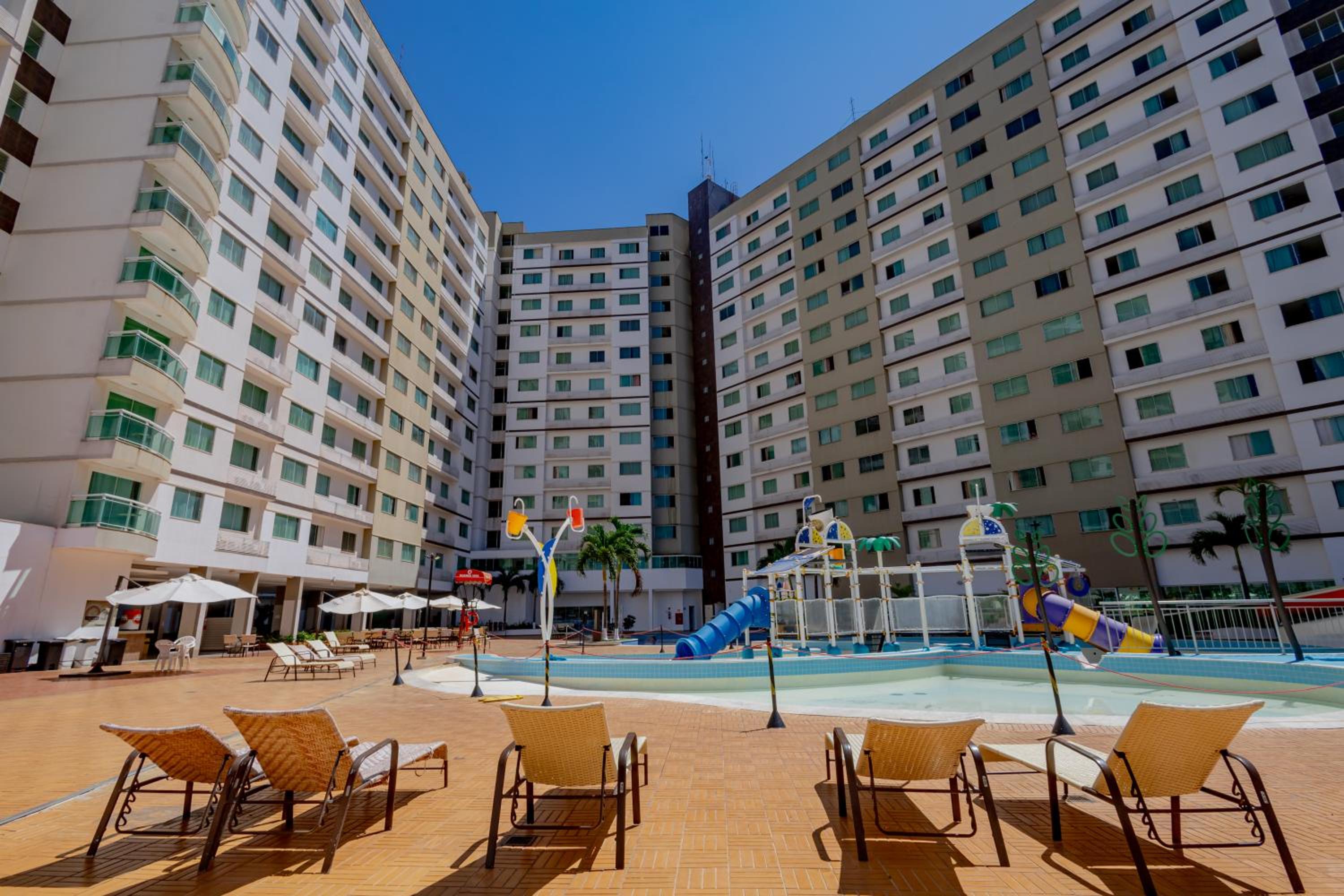 Mineir.INN - Riviera | Lazer com Piscinas 24h