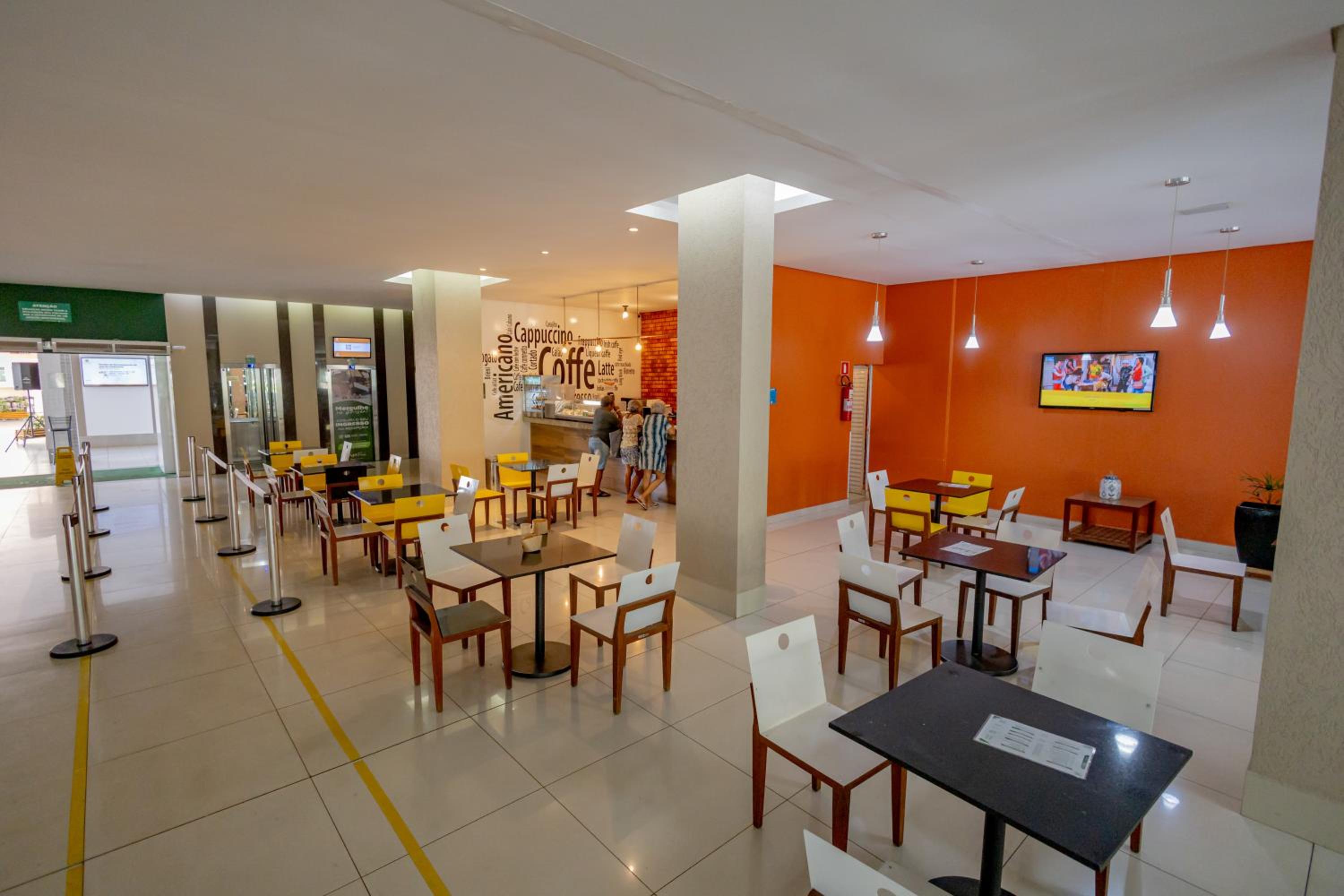 Mineir.INN - Riviera | Lazer com Piscinas 24h