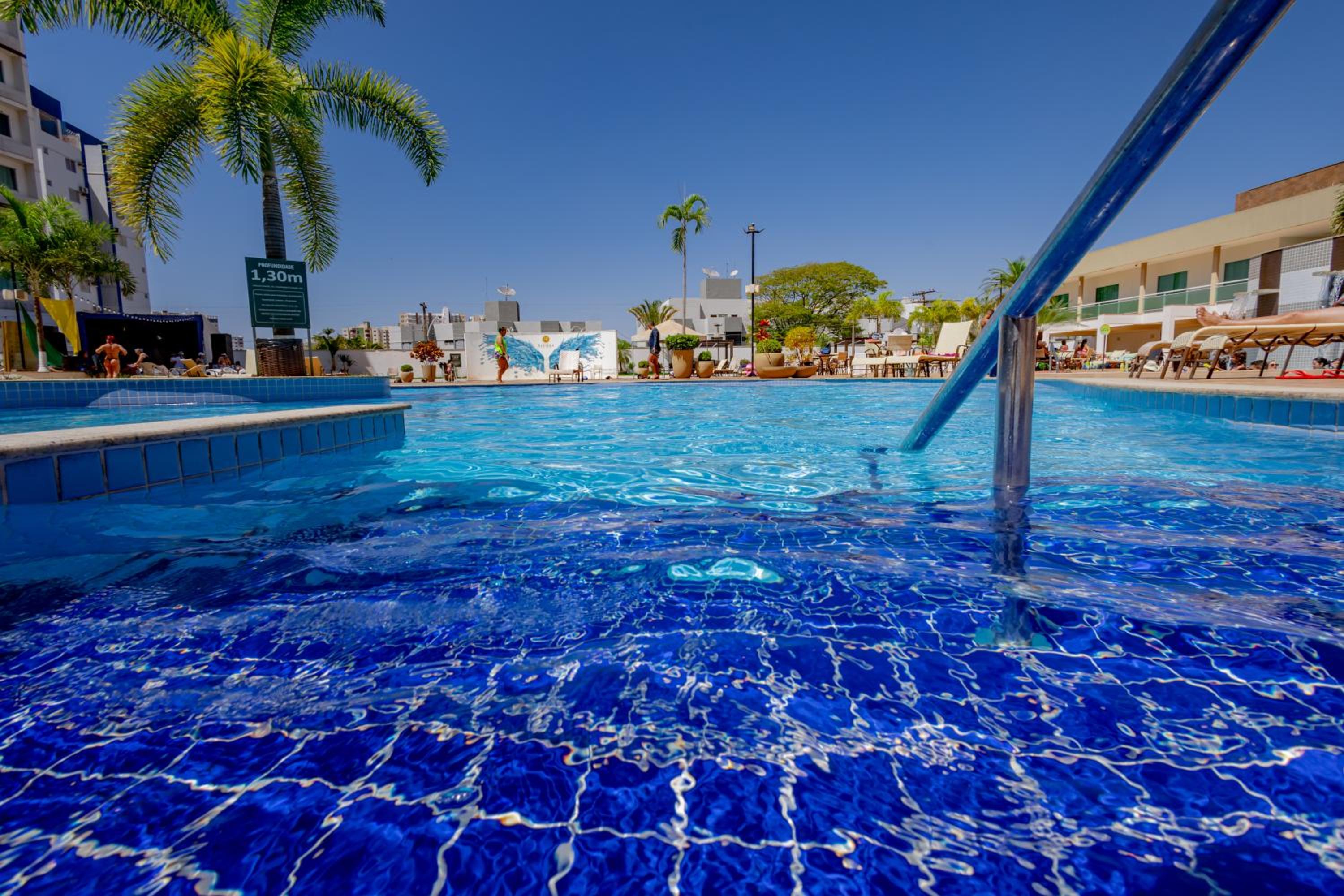 Mineir.INN - Riviera | Lazer com Piscinas 24h