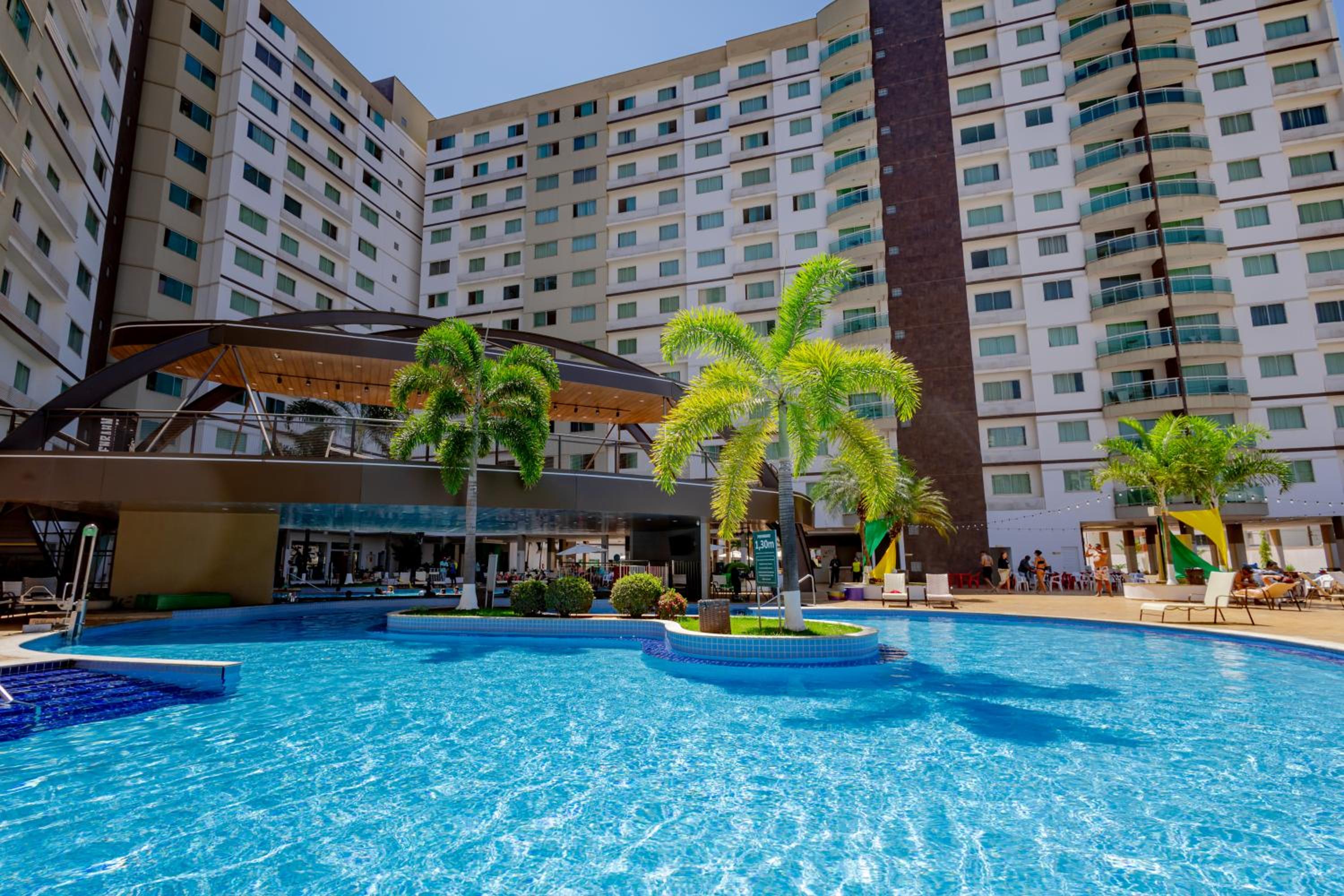 Mineir.INN - Riviera | Lazer com Piscinas 24h