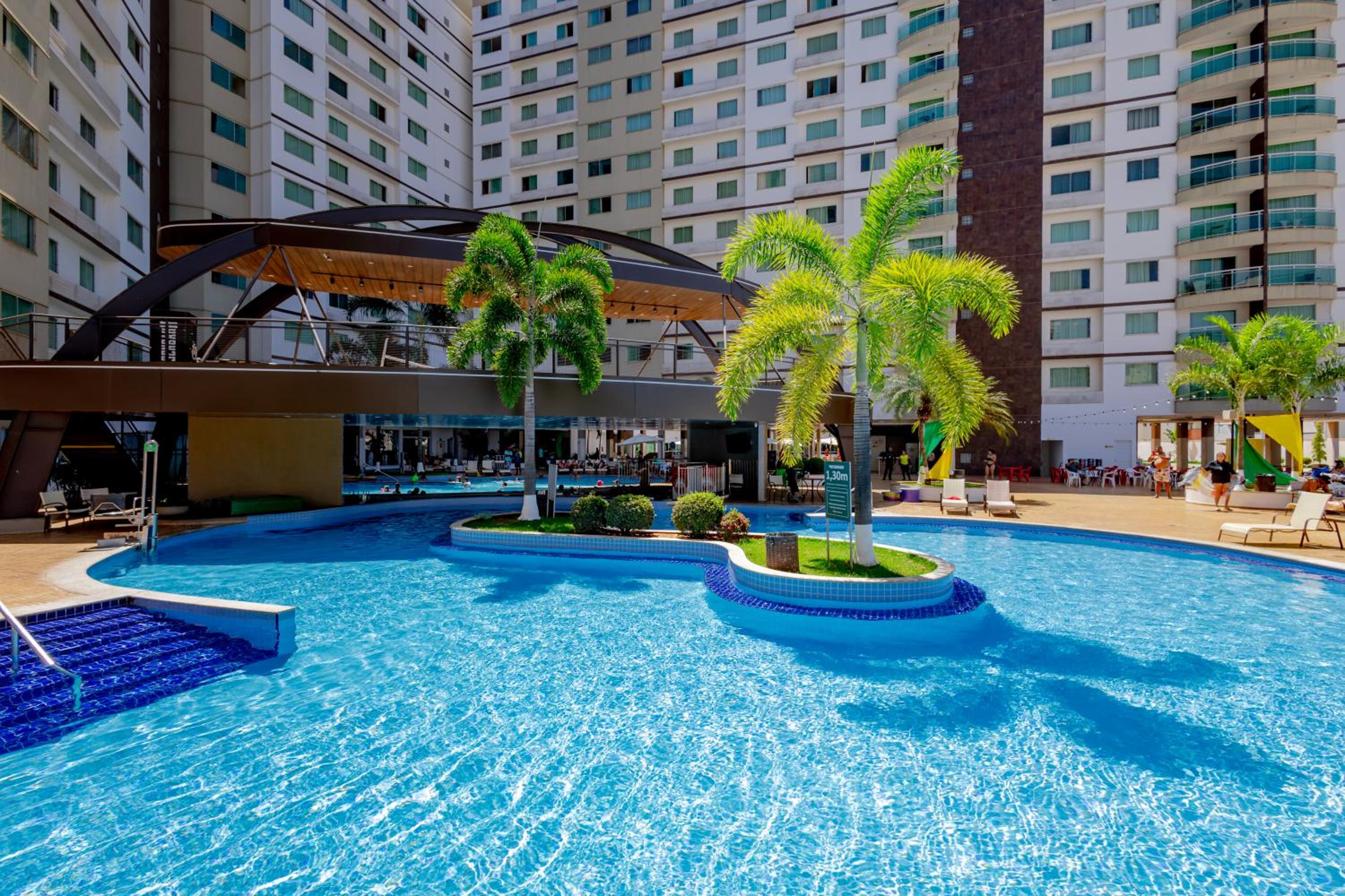 Mineir.INN - Riviera | Lazer com Piscinas 24h