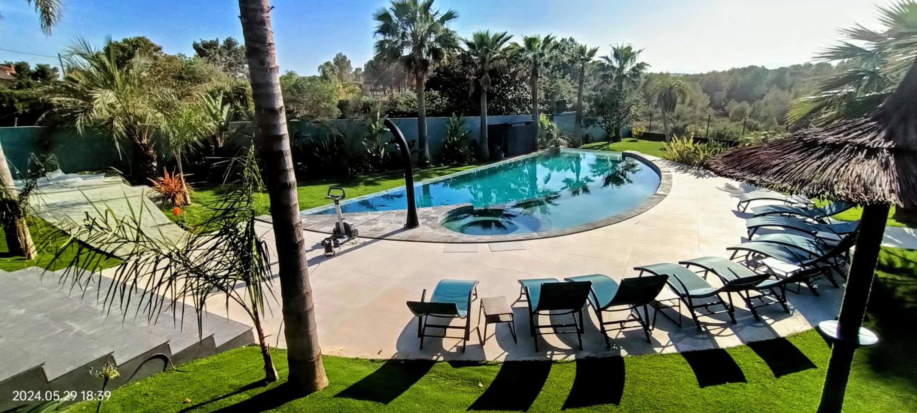 The Blue Diamond Villa-25min to Valencia view 5