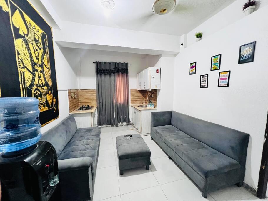 One bedroom Apartment in Islamabad view 2