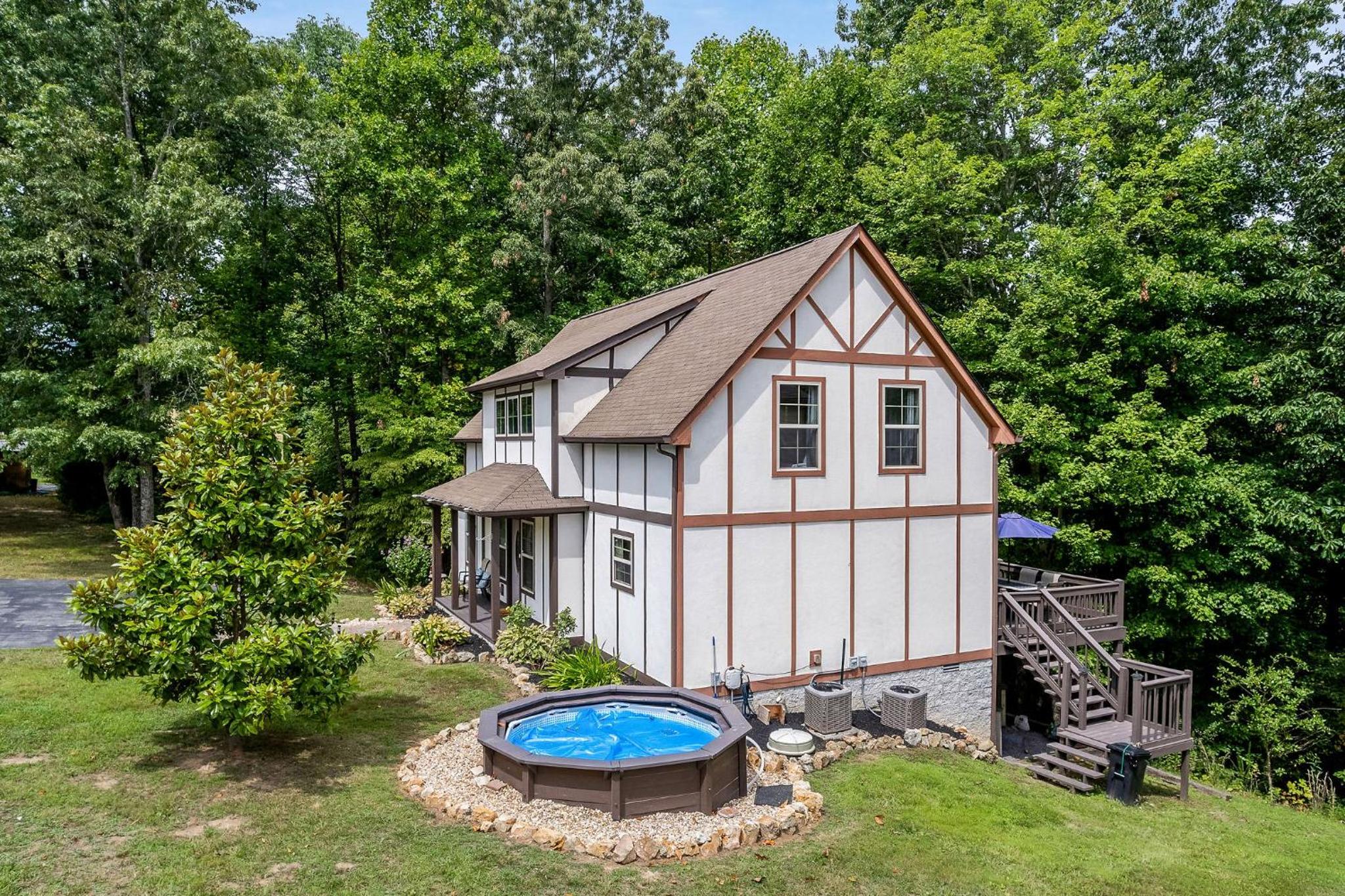 Center Hill Lake House - Charming 4 Bedroom view 3