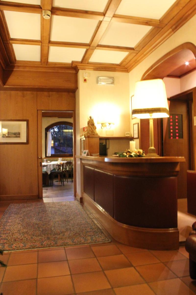 hotel reception