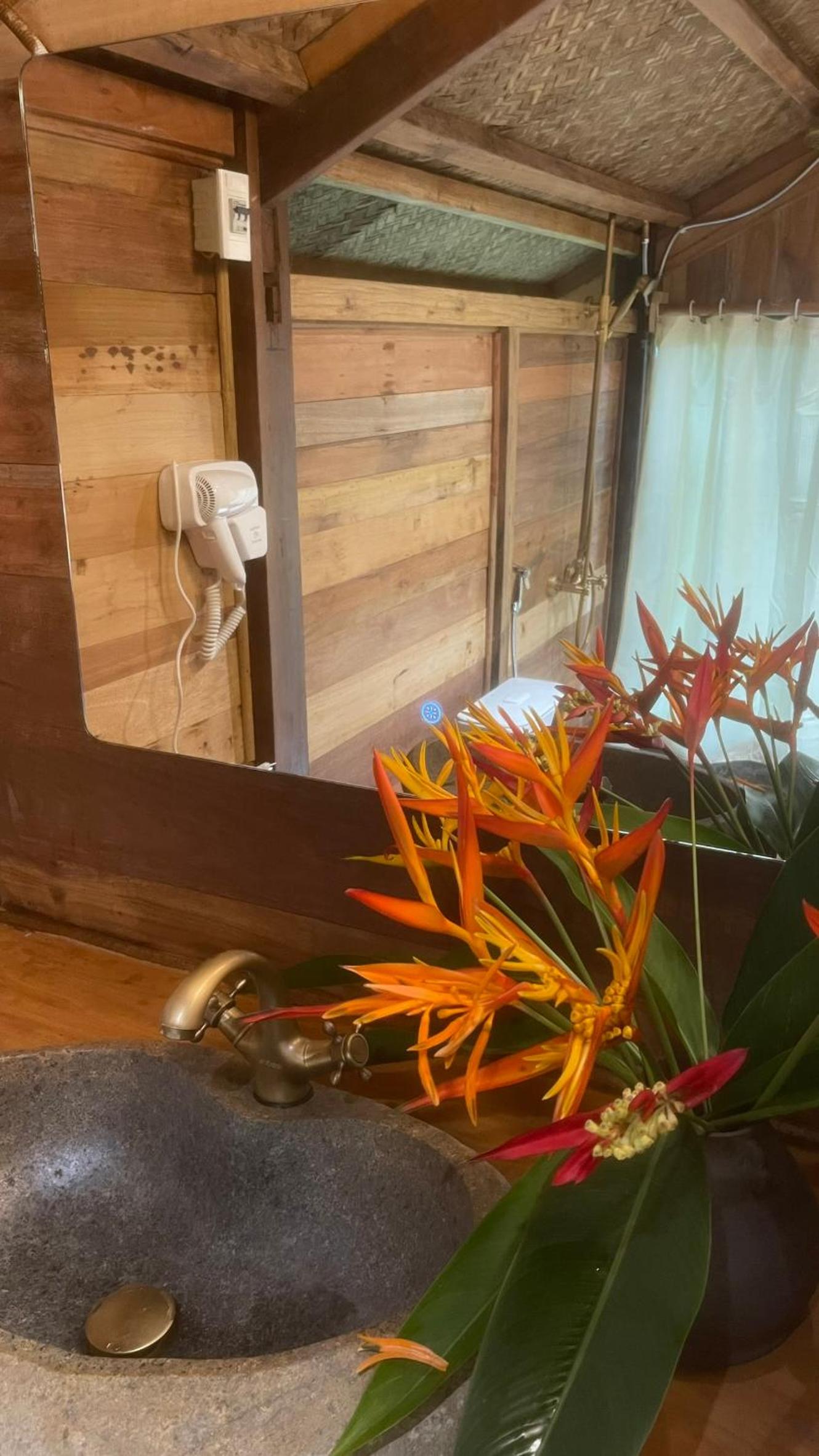 Xieng Retreat