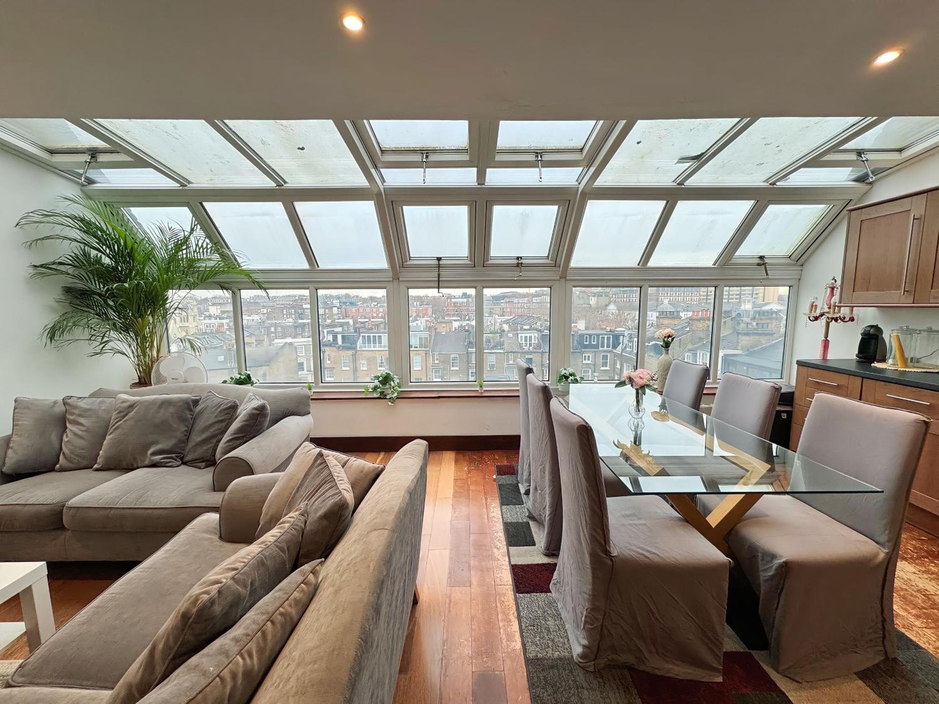 Kensington Premium Three Bed Suites