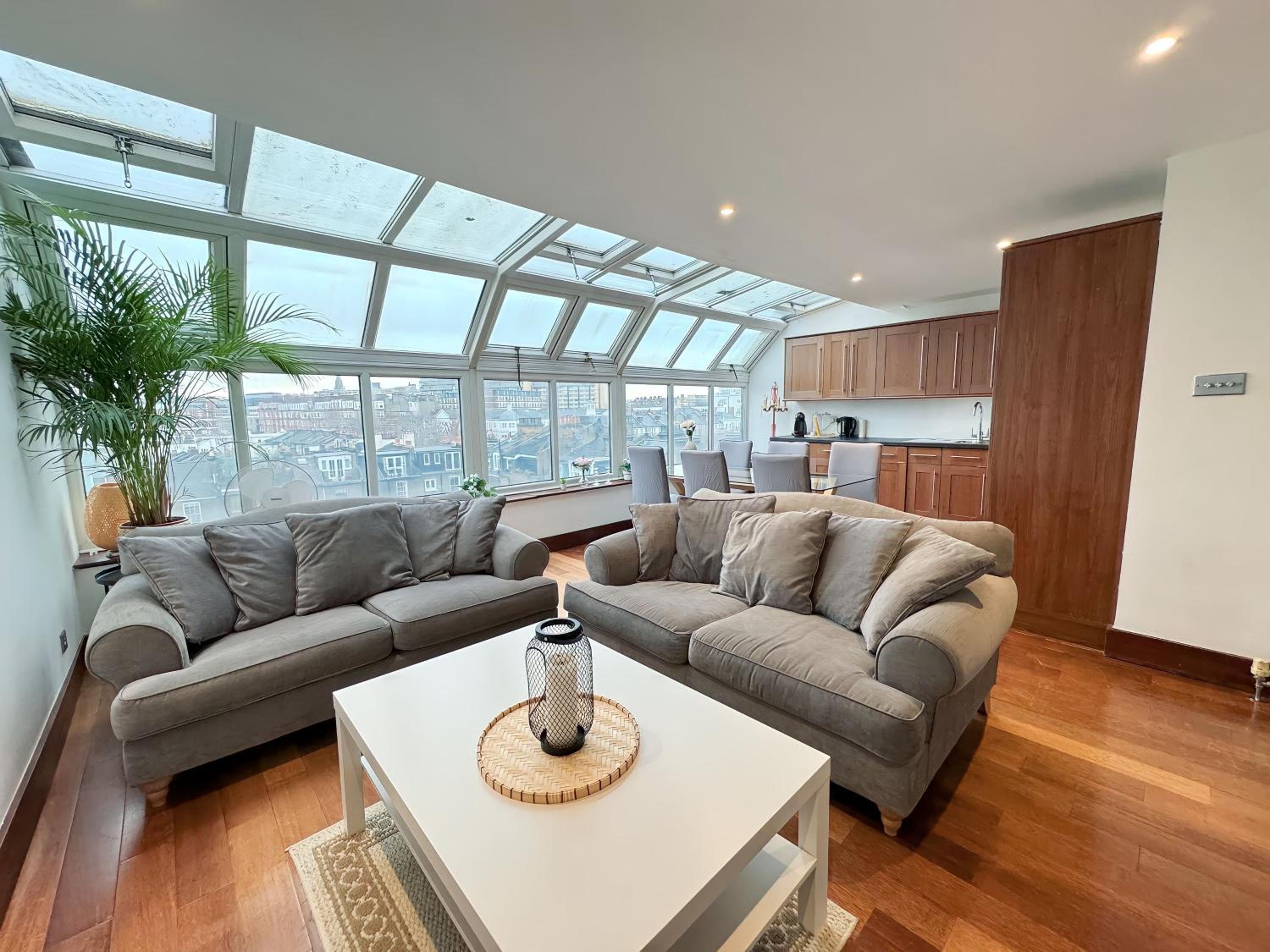 Kensington Premium Three Bed Suites