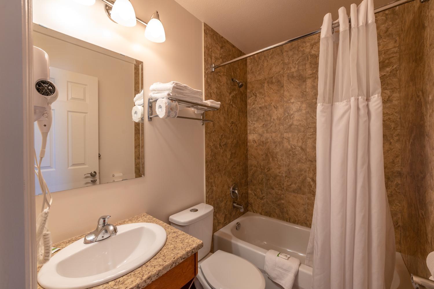 Sahara Courtyard Inn Penticton