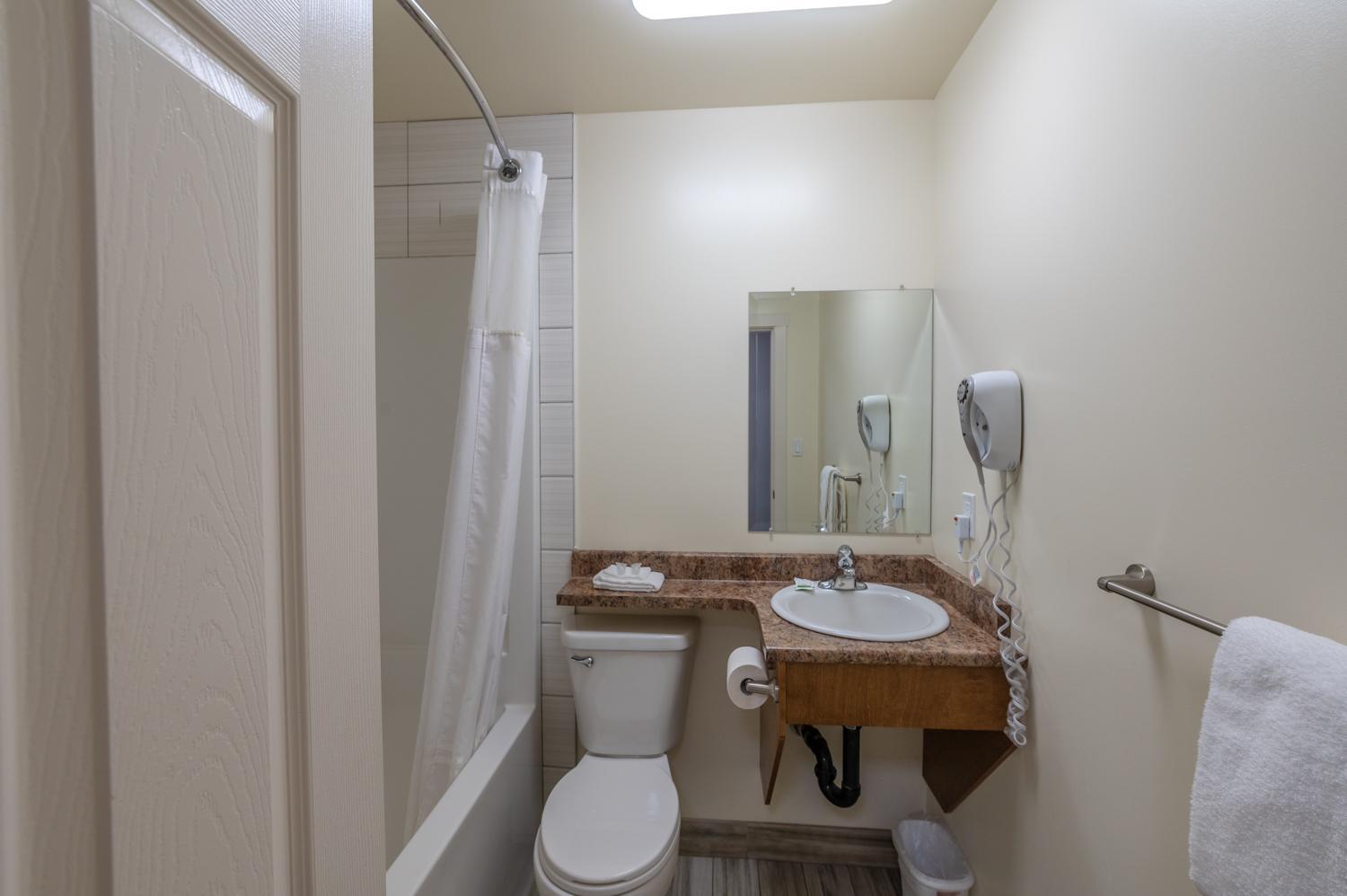 Sahara Courtyard Inn Penticton