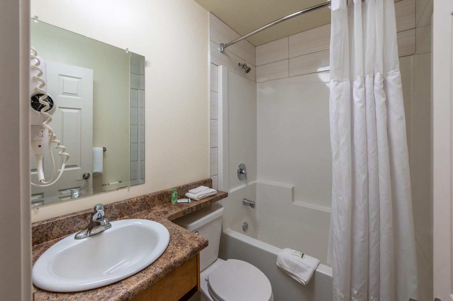 Sahara Courtyard Inn Penticton