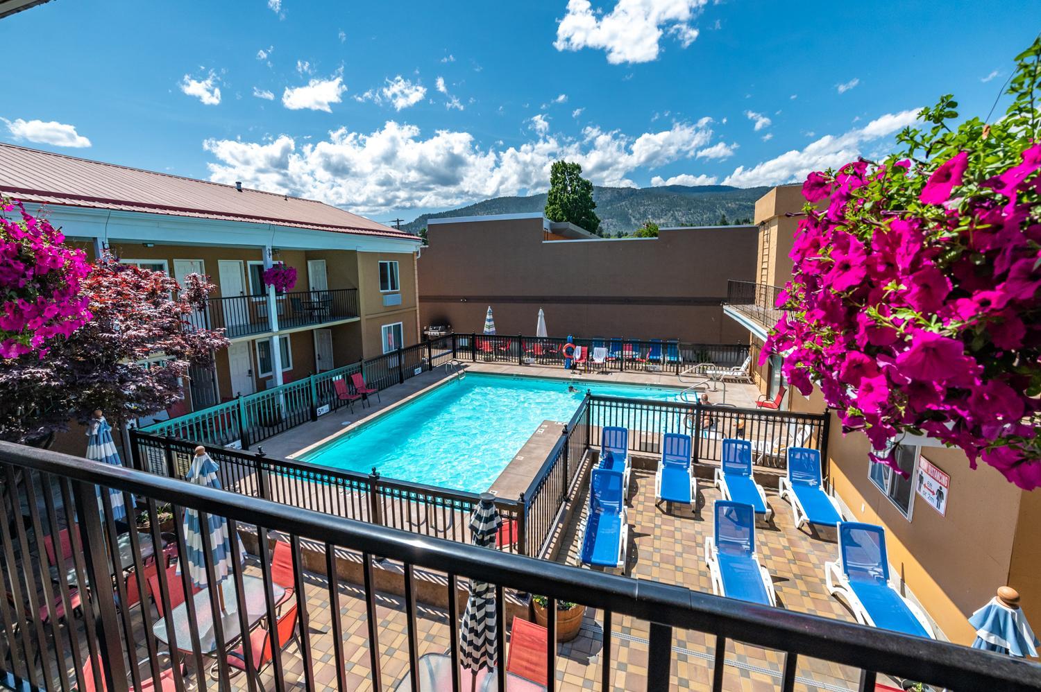 Sahara Courtyard Inn Penticton