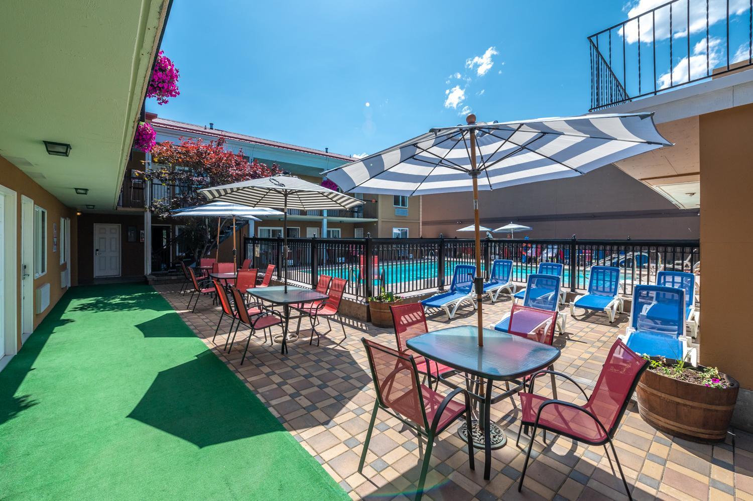 Sahara Courtyard Inn Penticton
