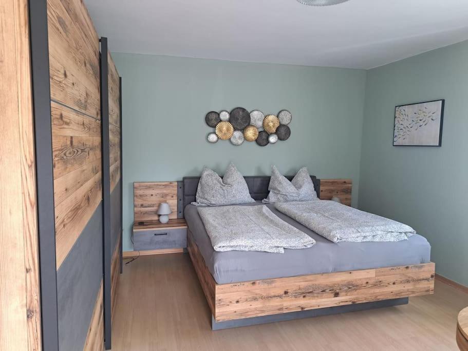 Ferienwohnung direkt am See 1
