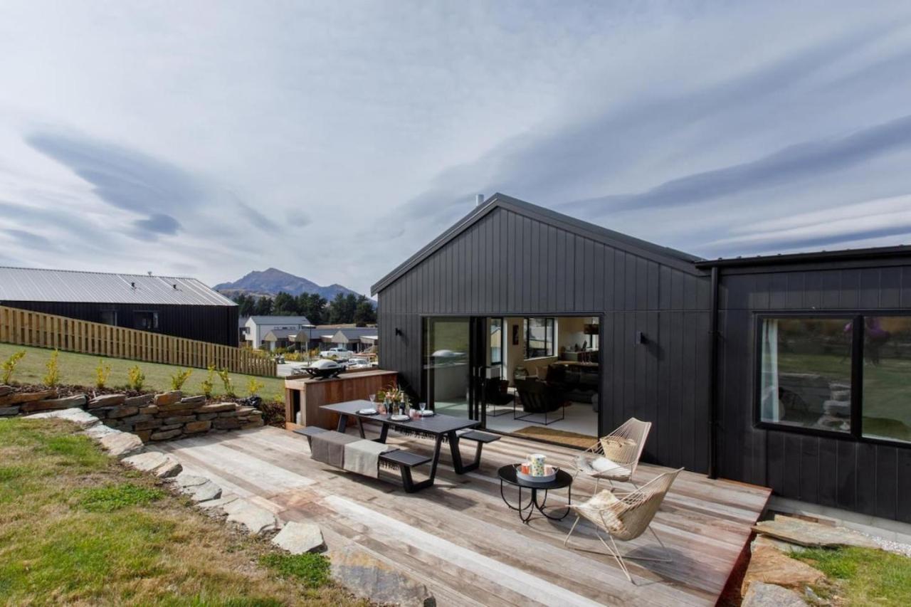 Luxury Lindis Lookout