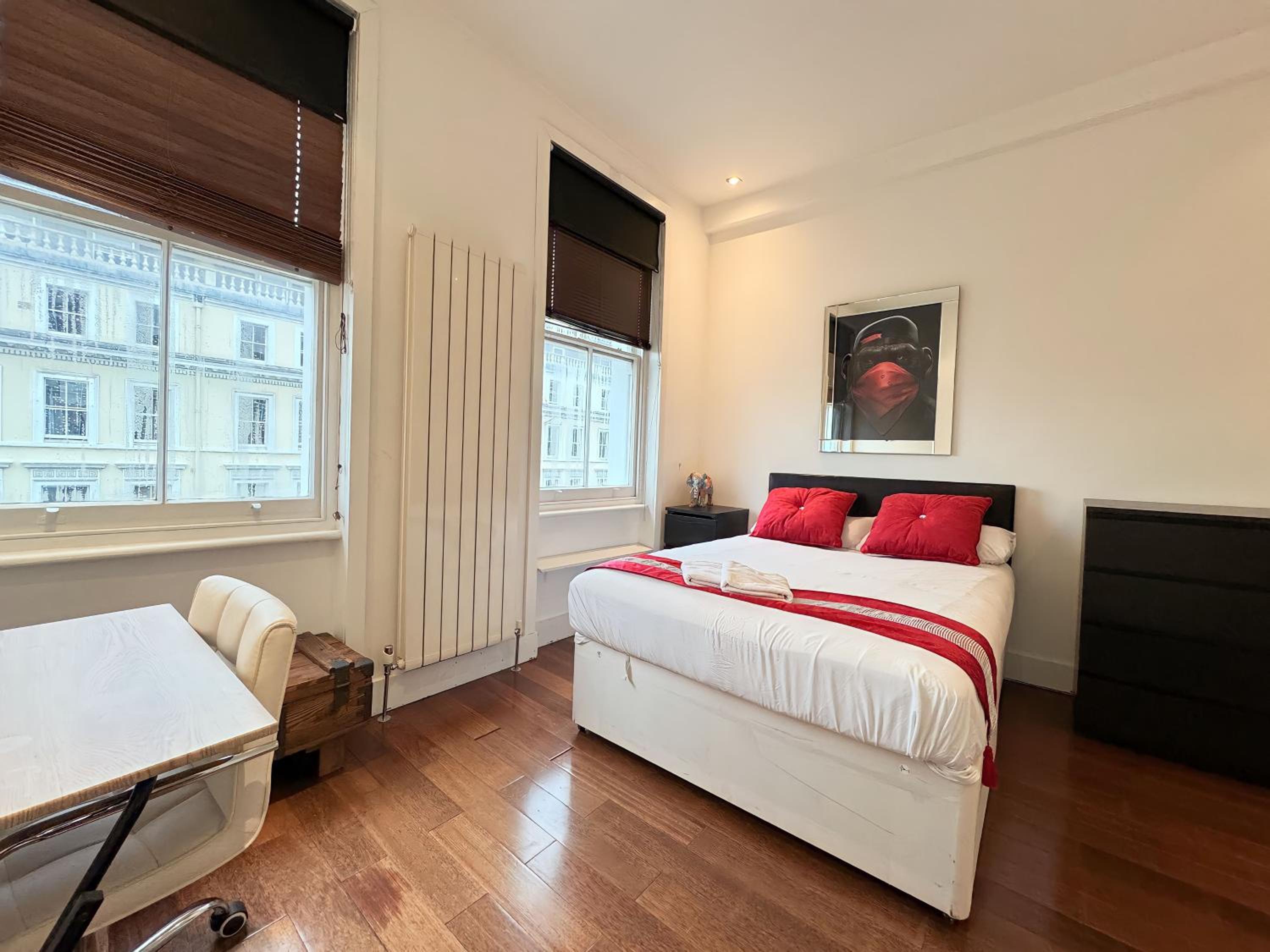 Kensington Premium Three Bed Suites