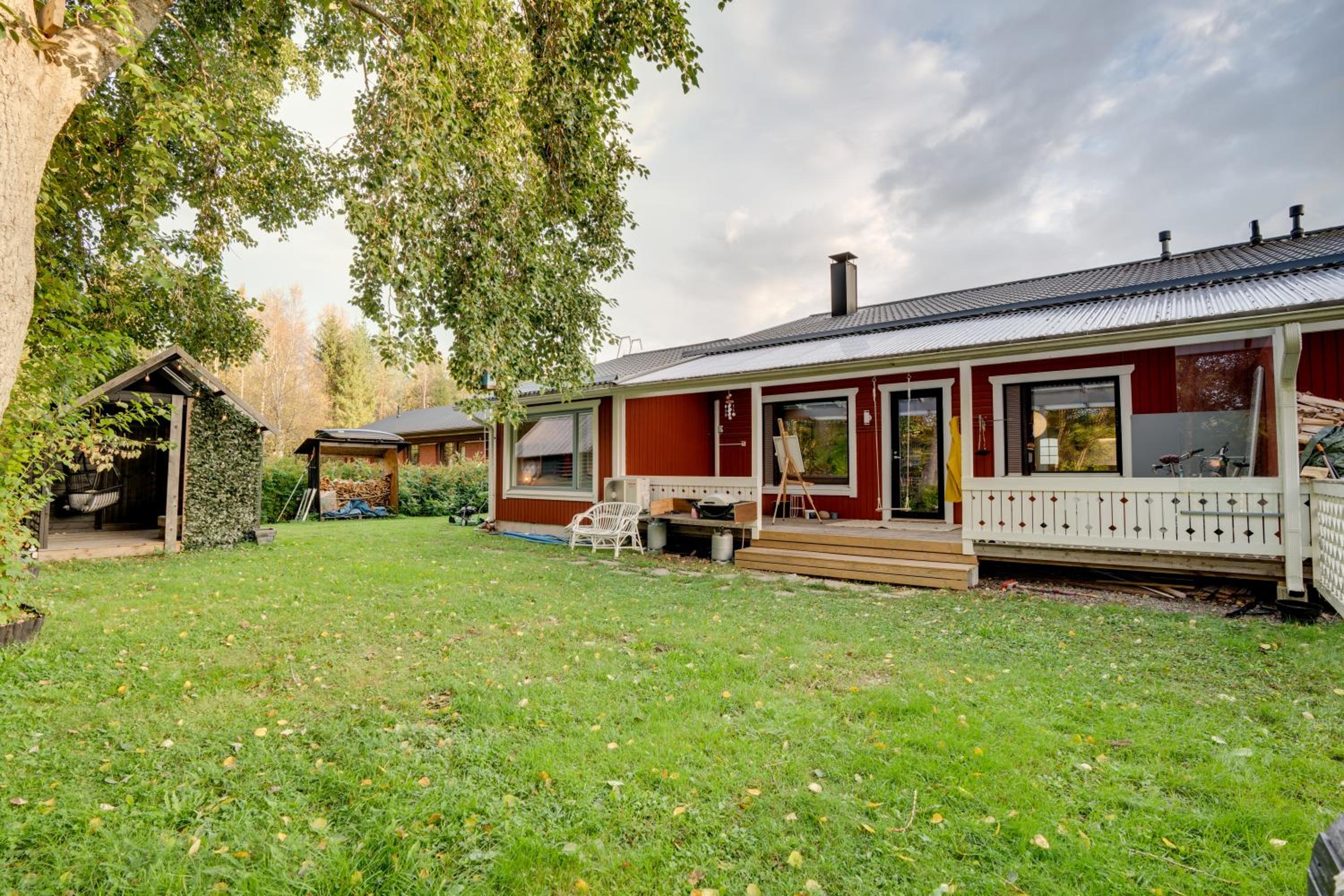 Villa Redwood
