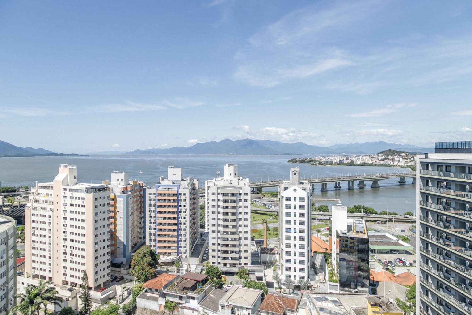 Apto Centro Florianópolis Prox. Ponte Hercílio Luz