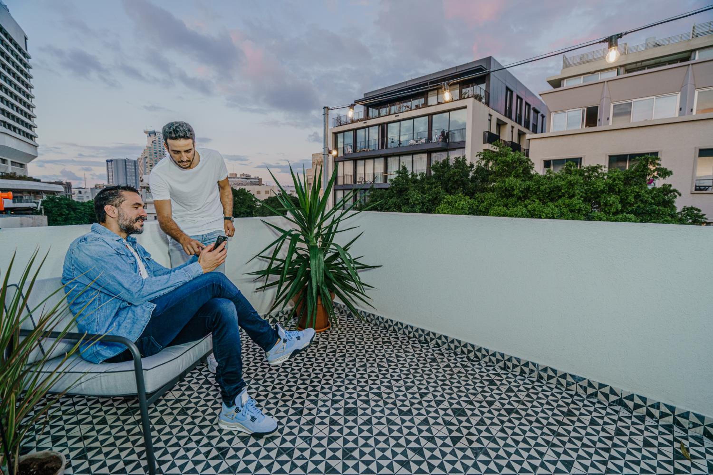 Nabi Yona Apartments