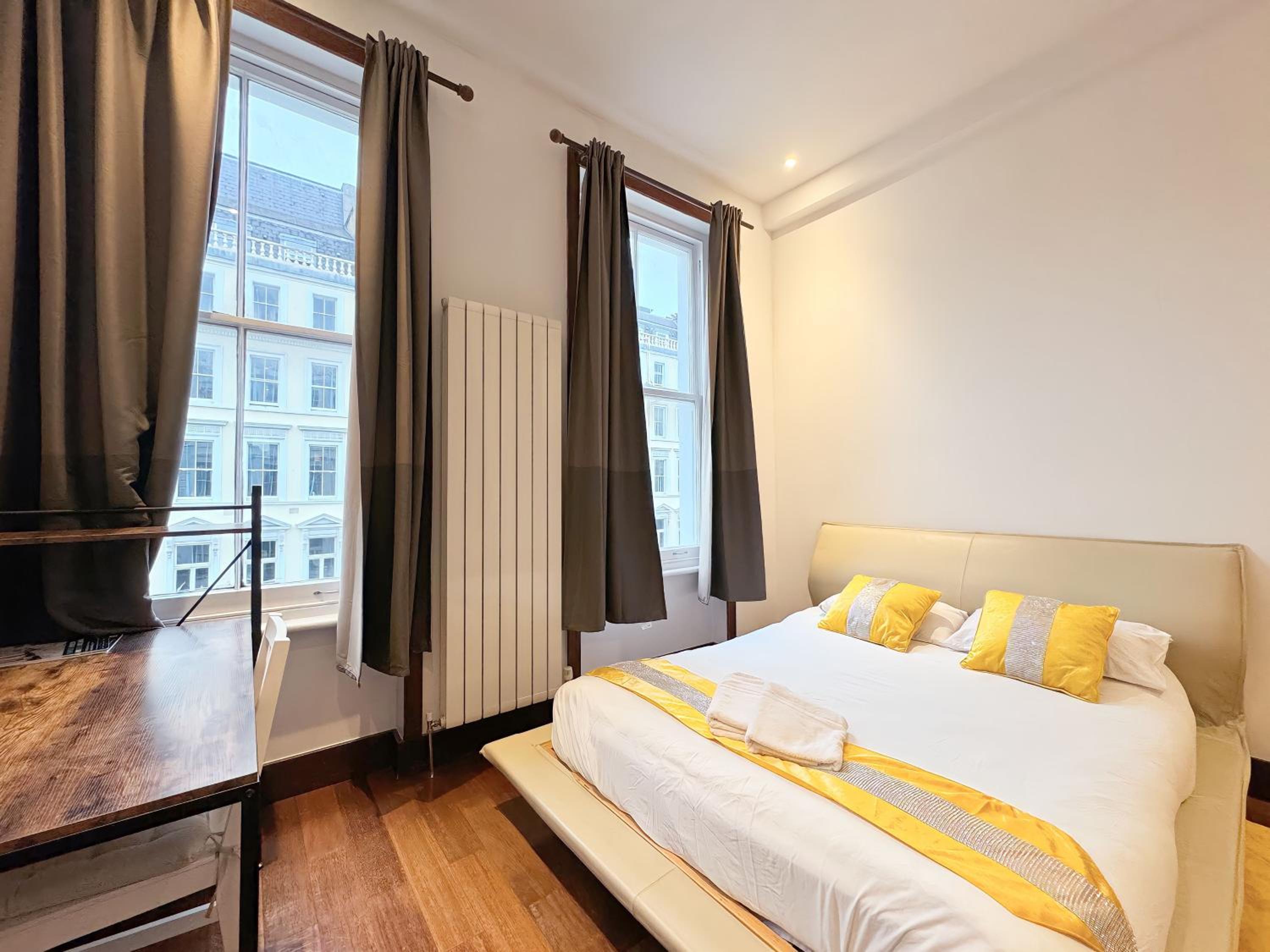 Kensington Premium Three Bed Suites