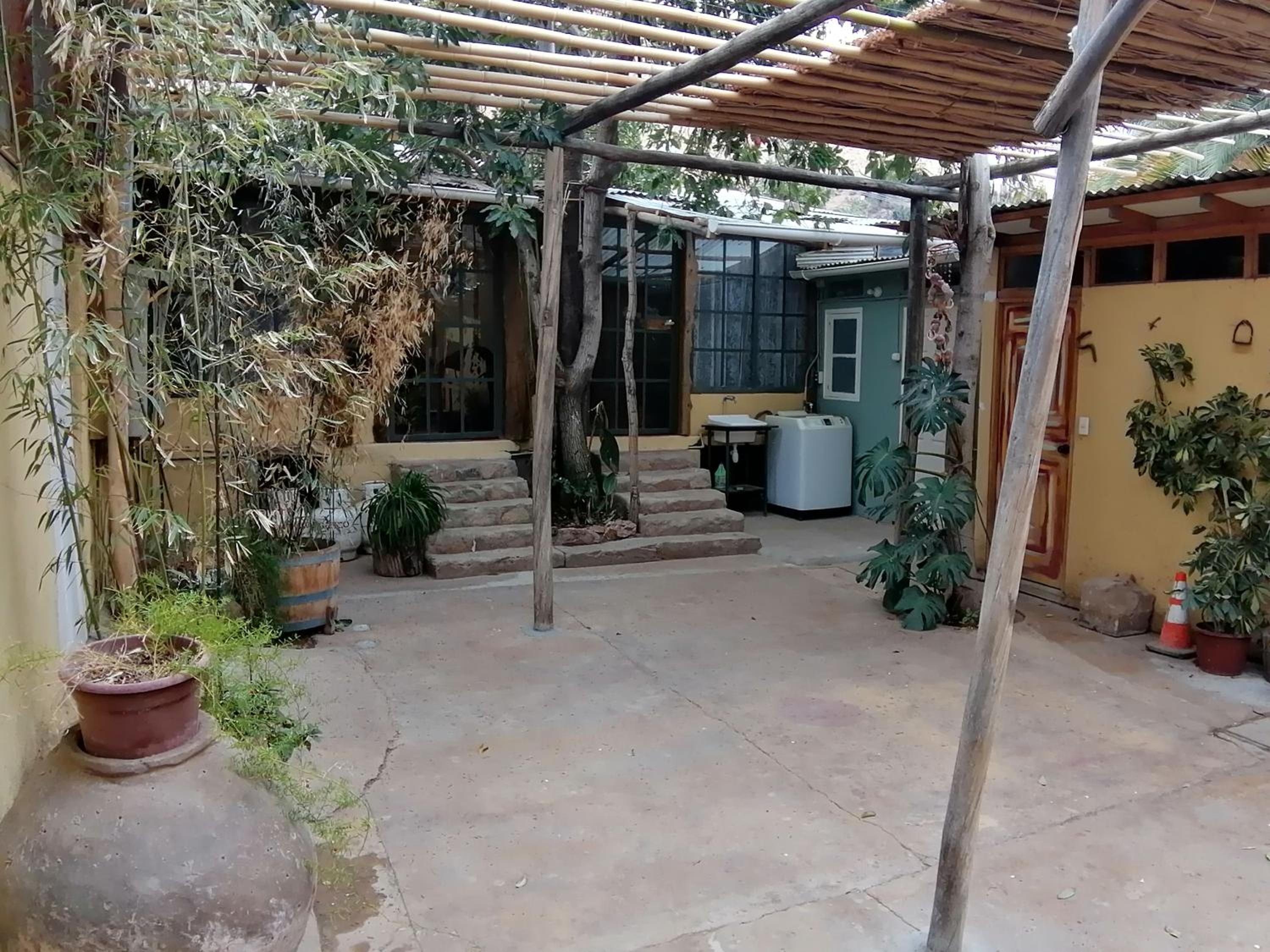 Elquihostel