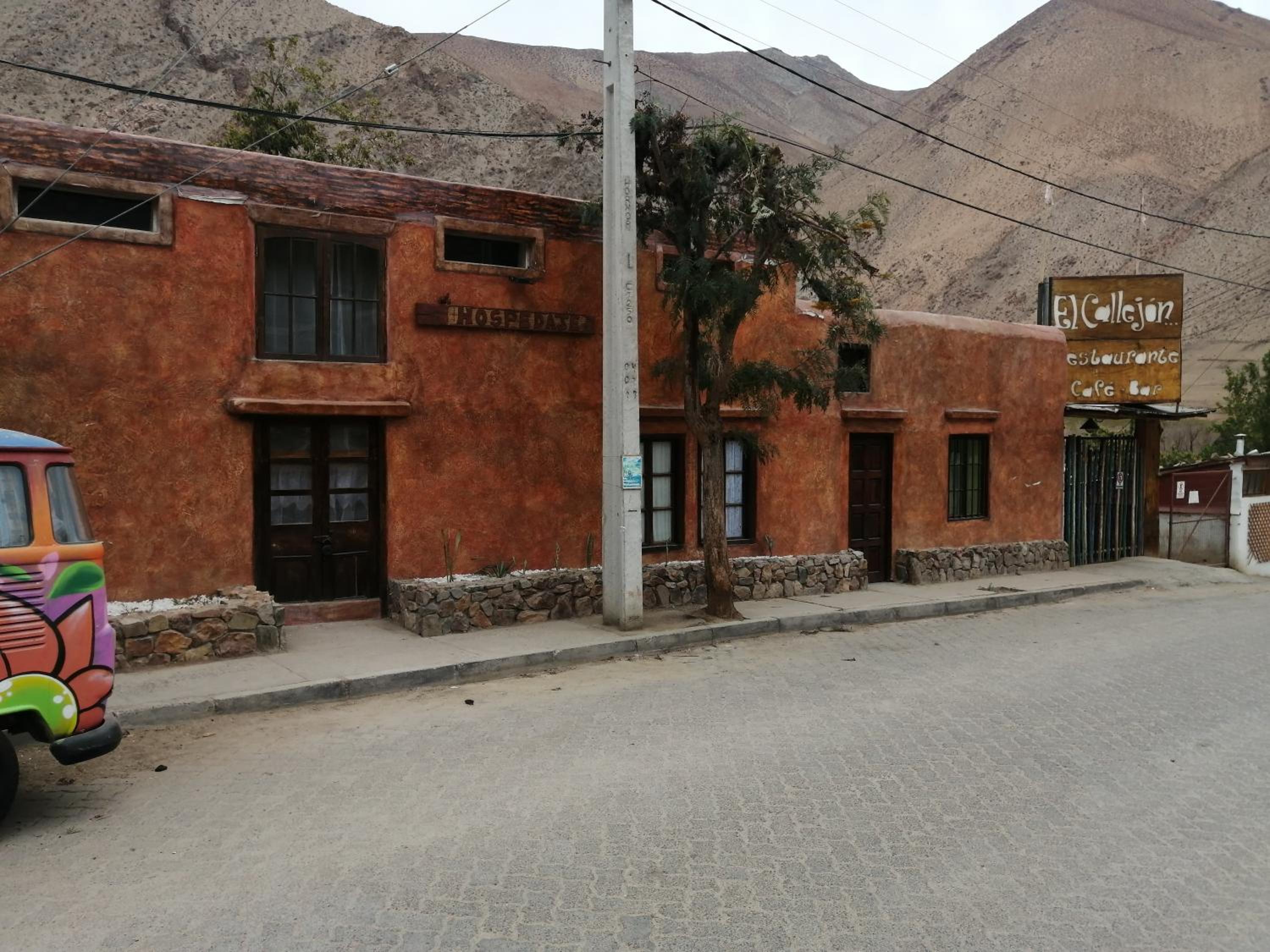 Elquihostel