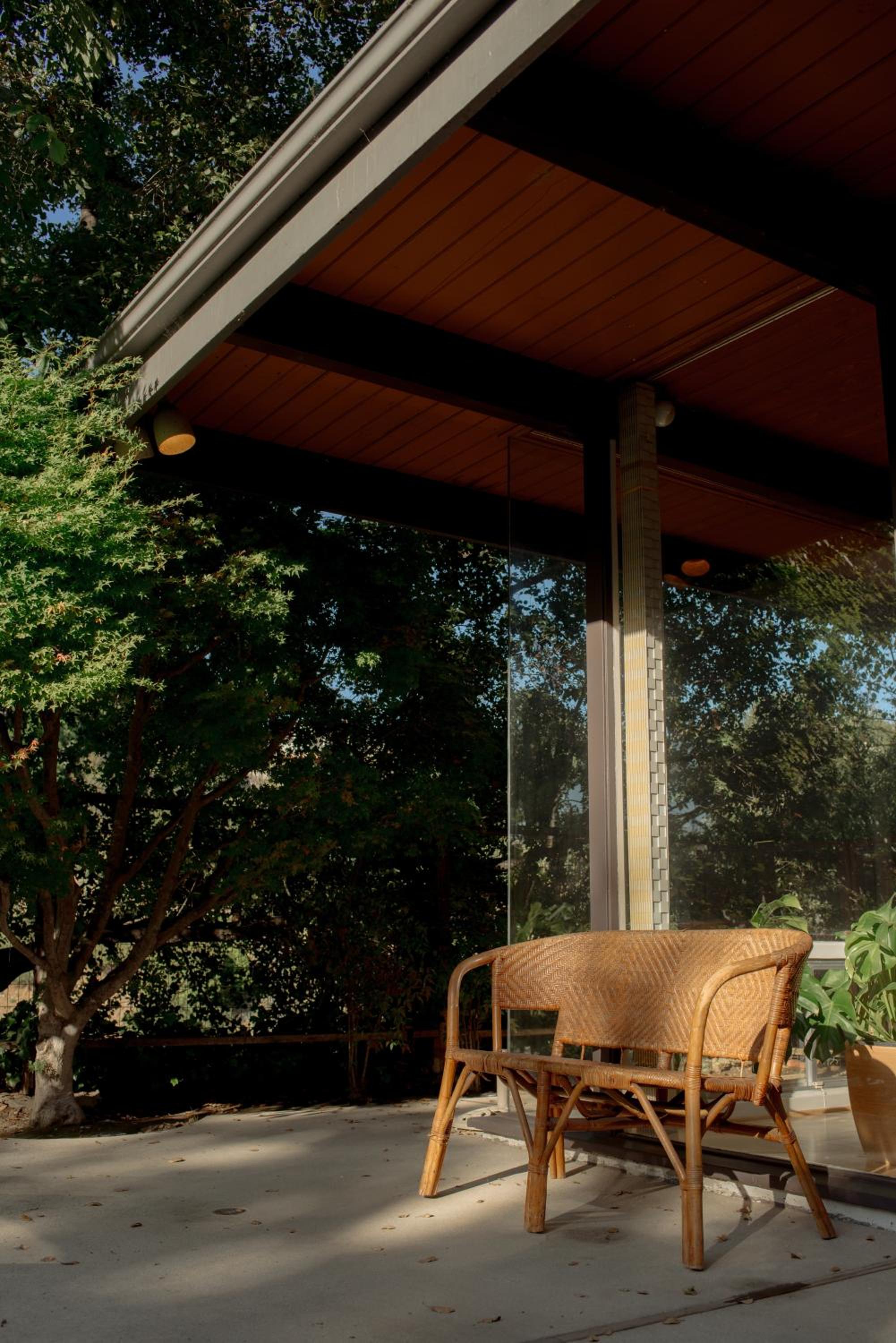 Mid-Century Zen Mountain Getaway