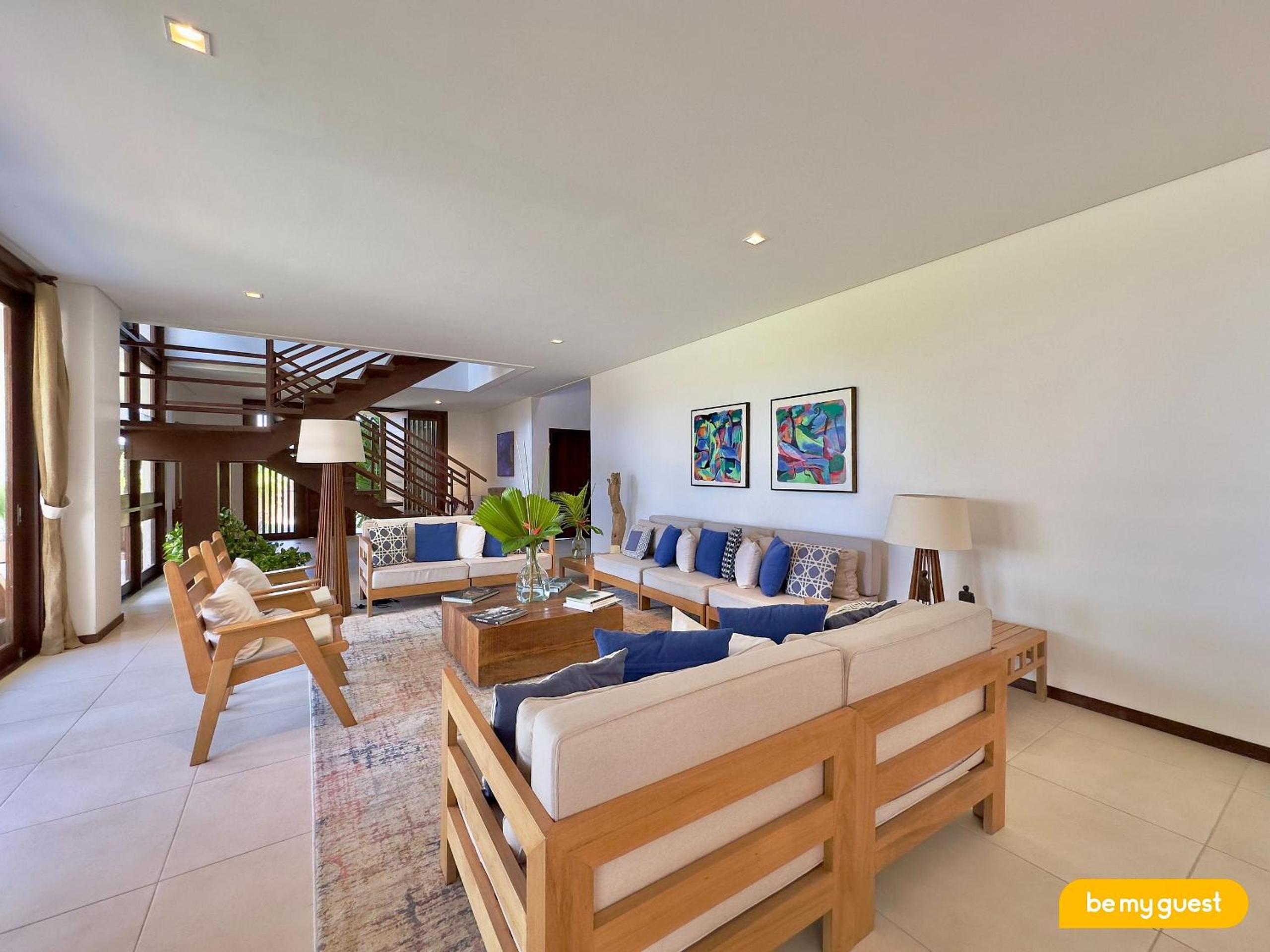 Villas - Beach House