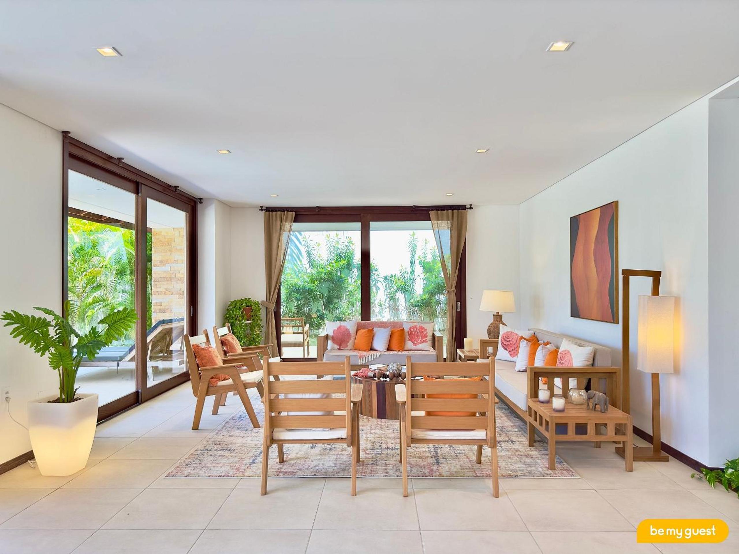 Villas - Beach House
