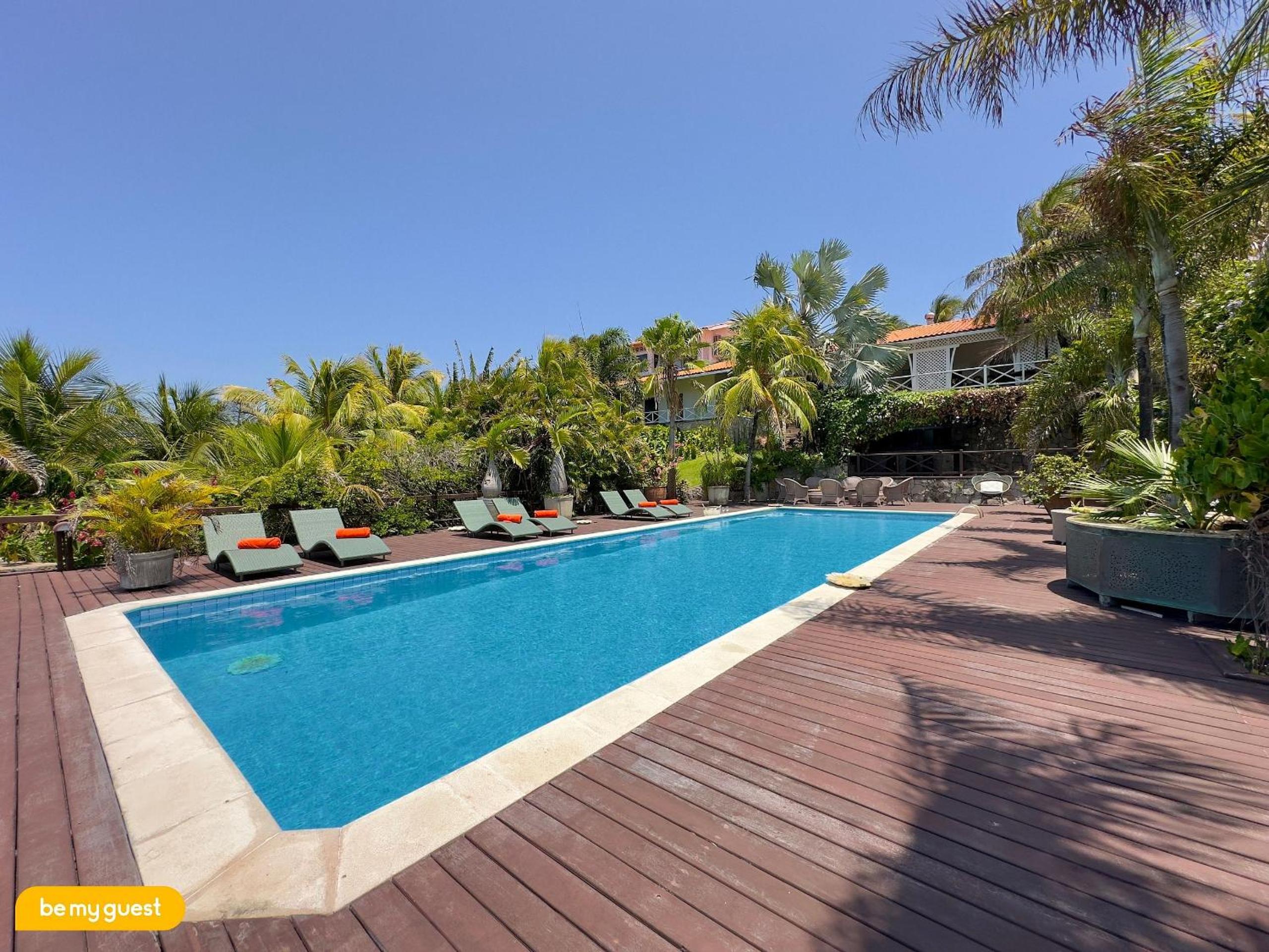 Villas - Beach House