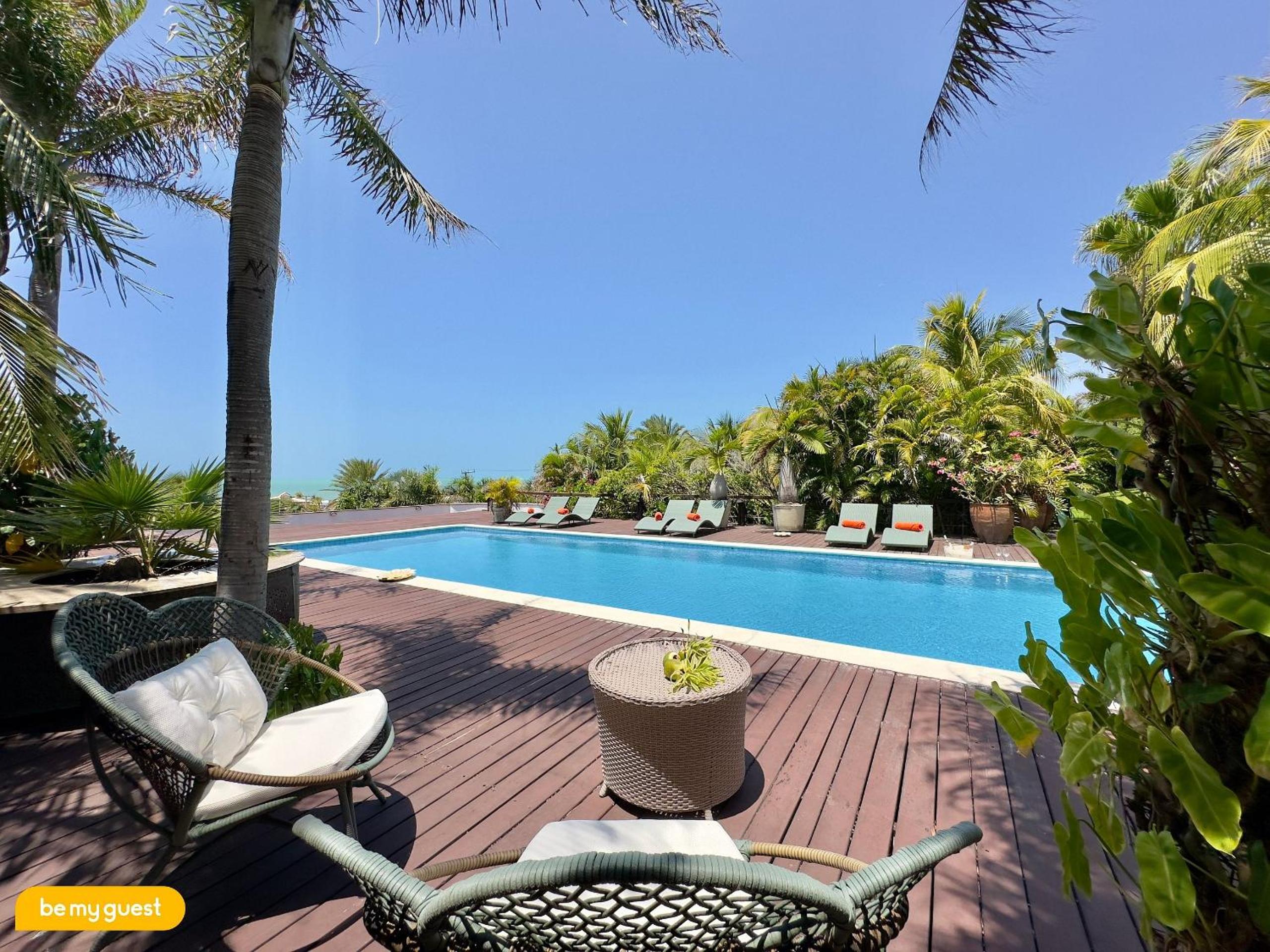 Villas - Beach House