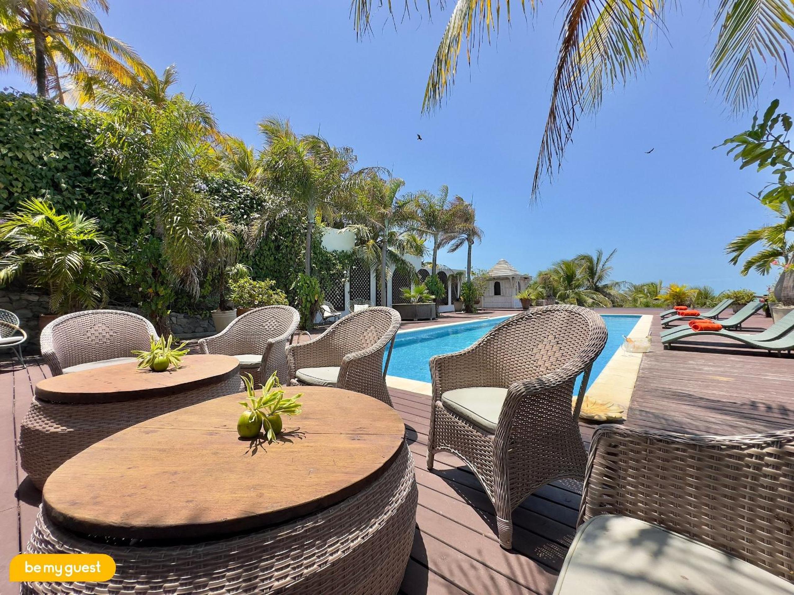 Villas - Beach House