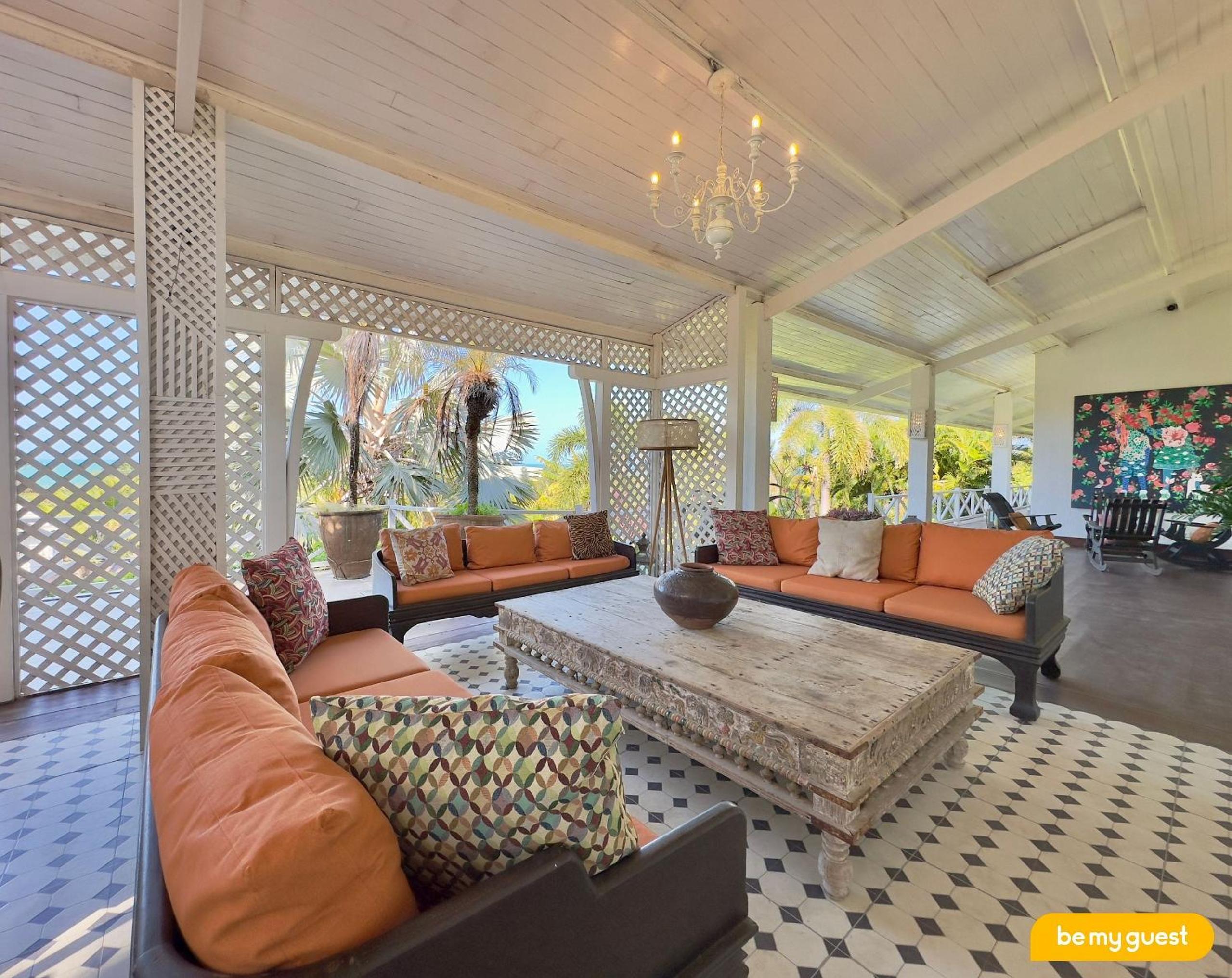 Villas - Beach House