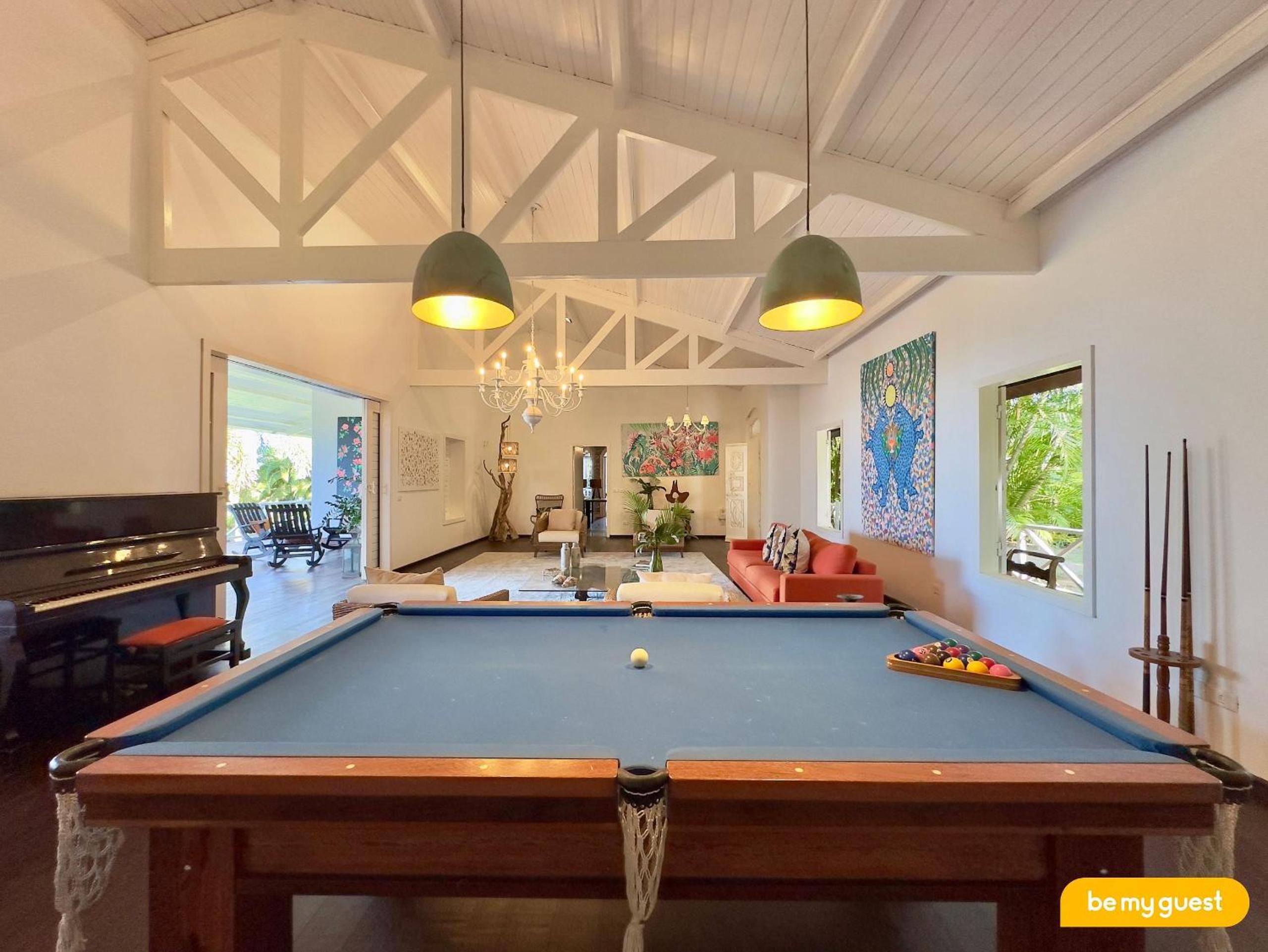 Villas - Beach House