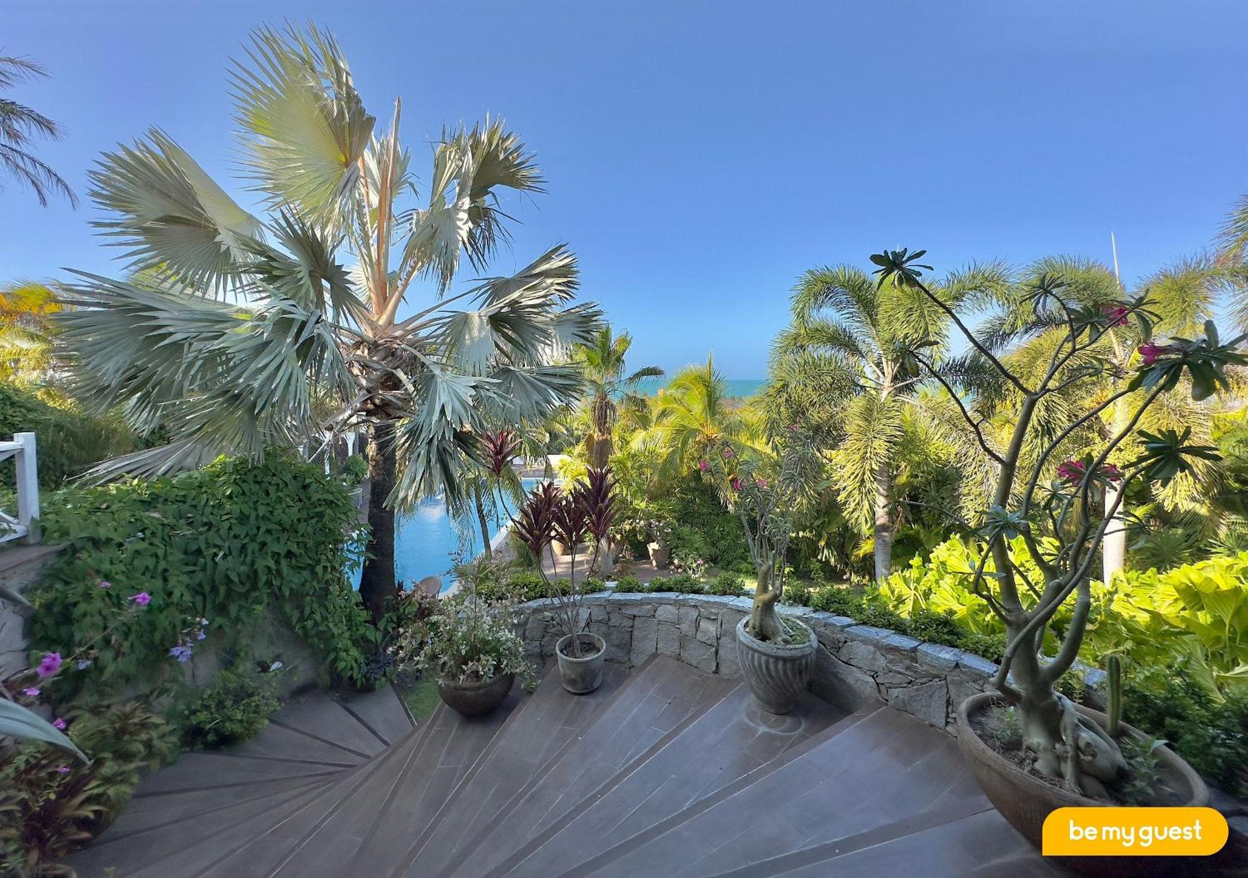 Villas - Beach House