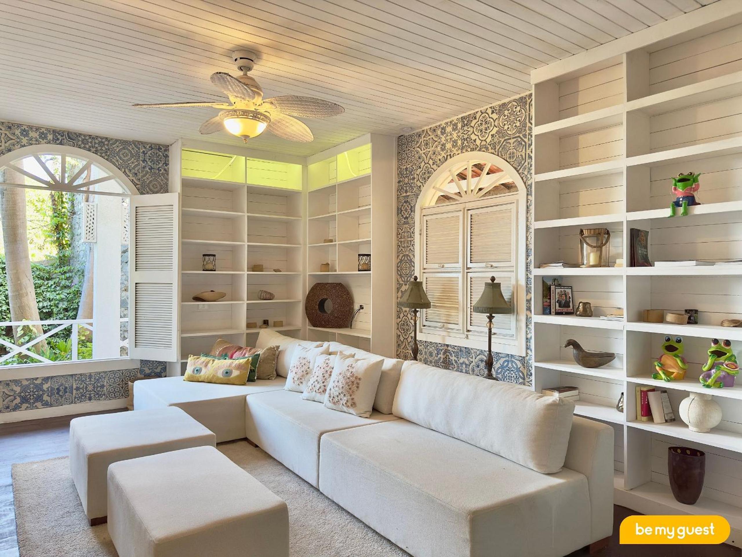 Villas - Beach House