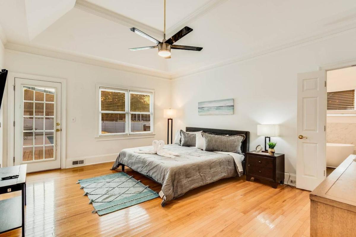 Atlanta 5BR Luxe Pool Retreat,Sleeps 12 view 4