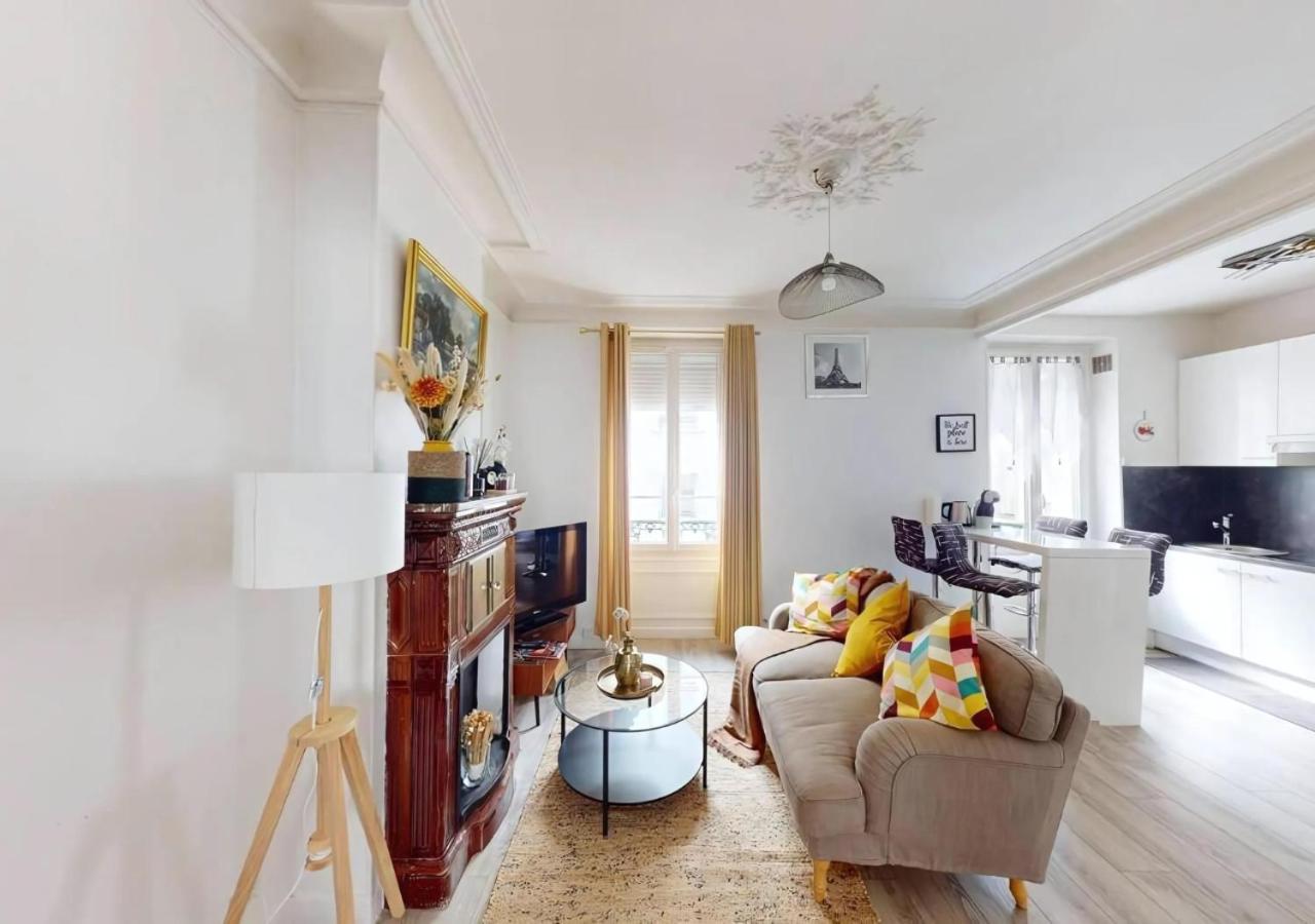 Cozy APT in Le Perreux with Parisian Charm & Disneyland Fun
