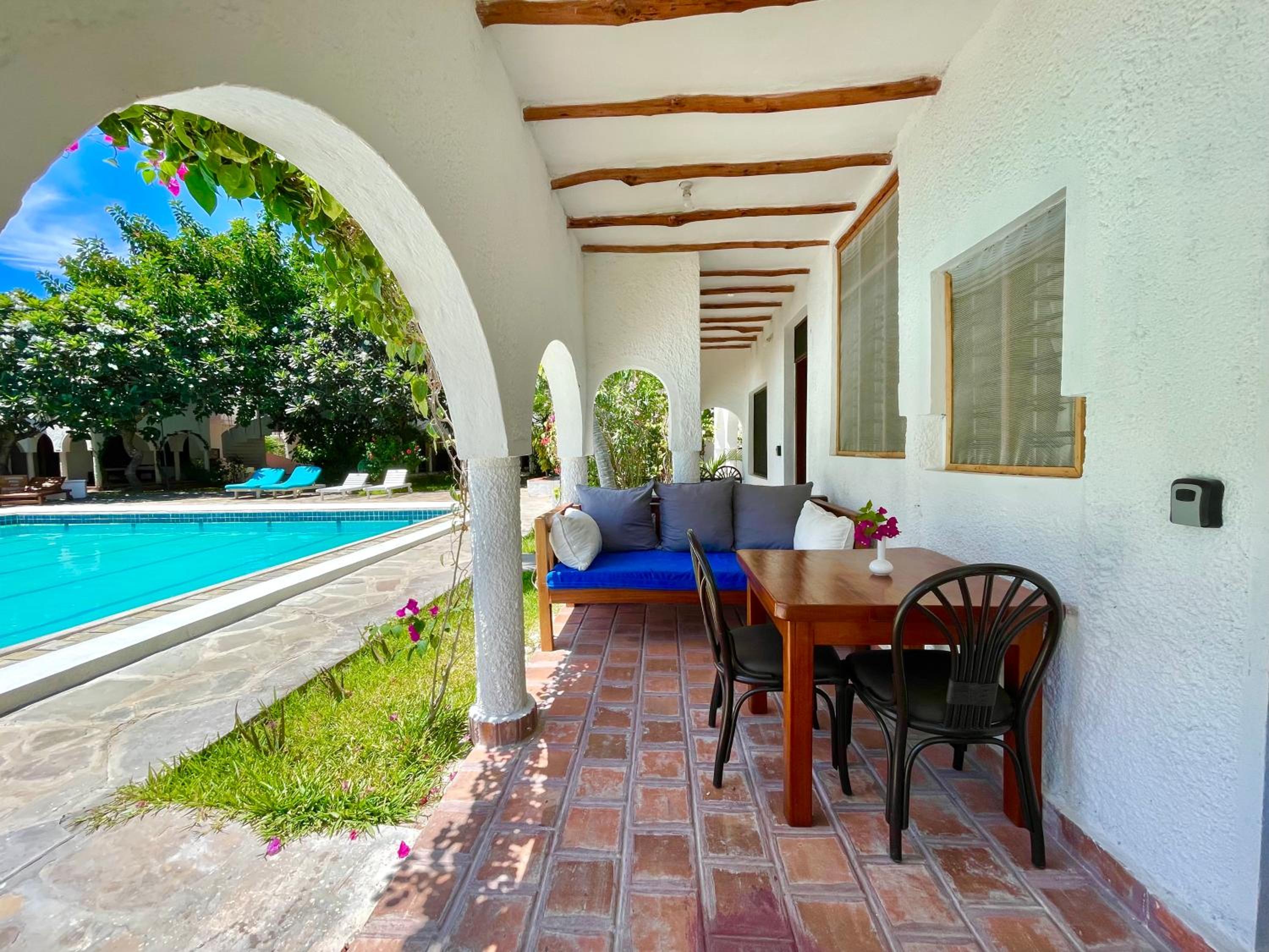 Silver Coral Apartments Malindi