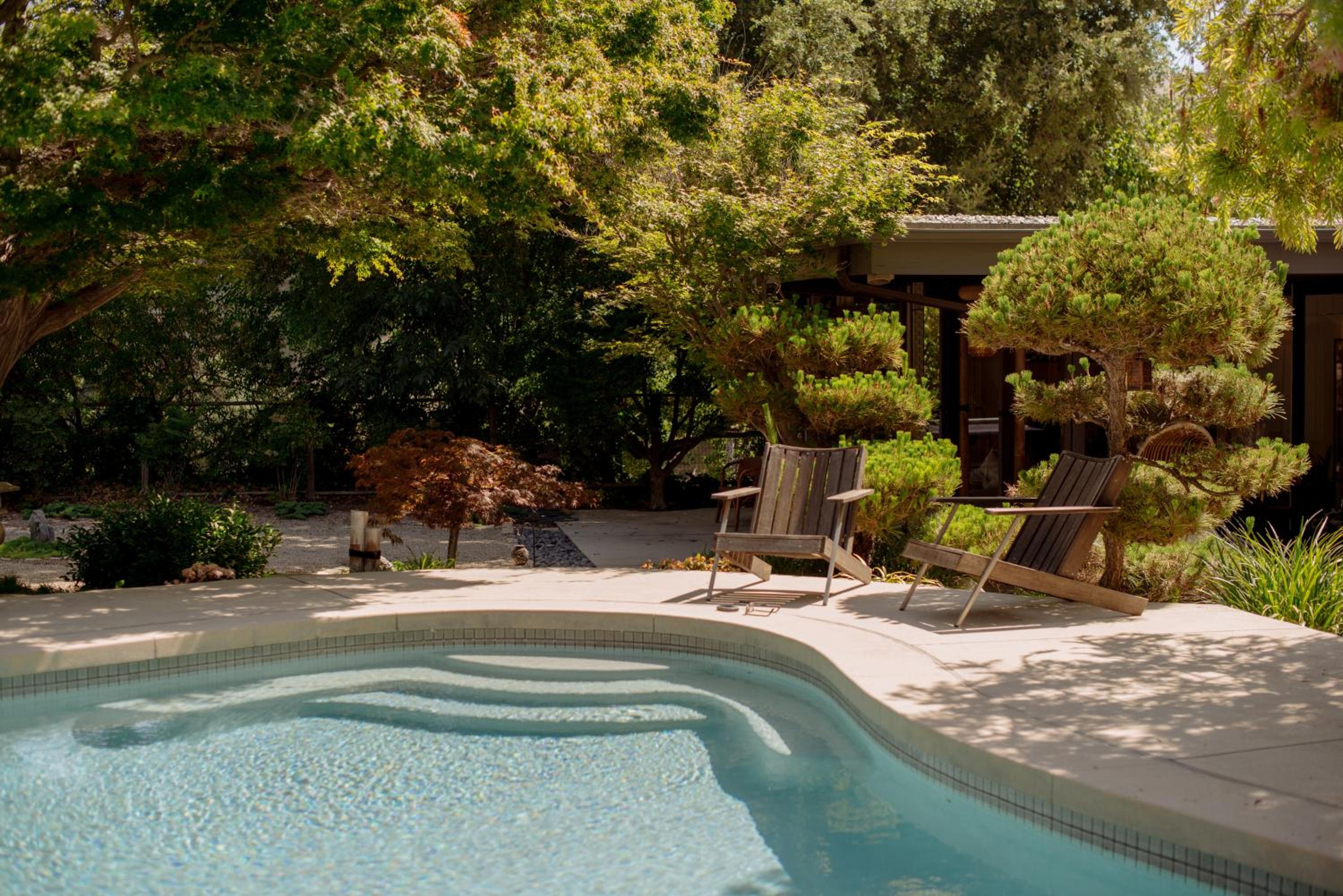 Mid-Century Zen Mountain Getaway