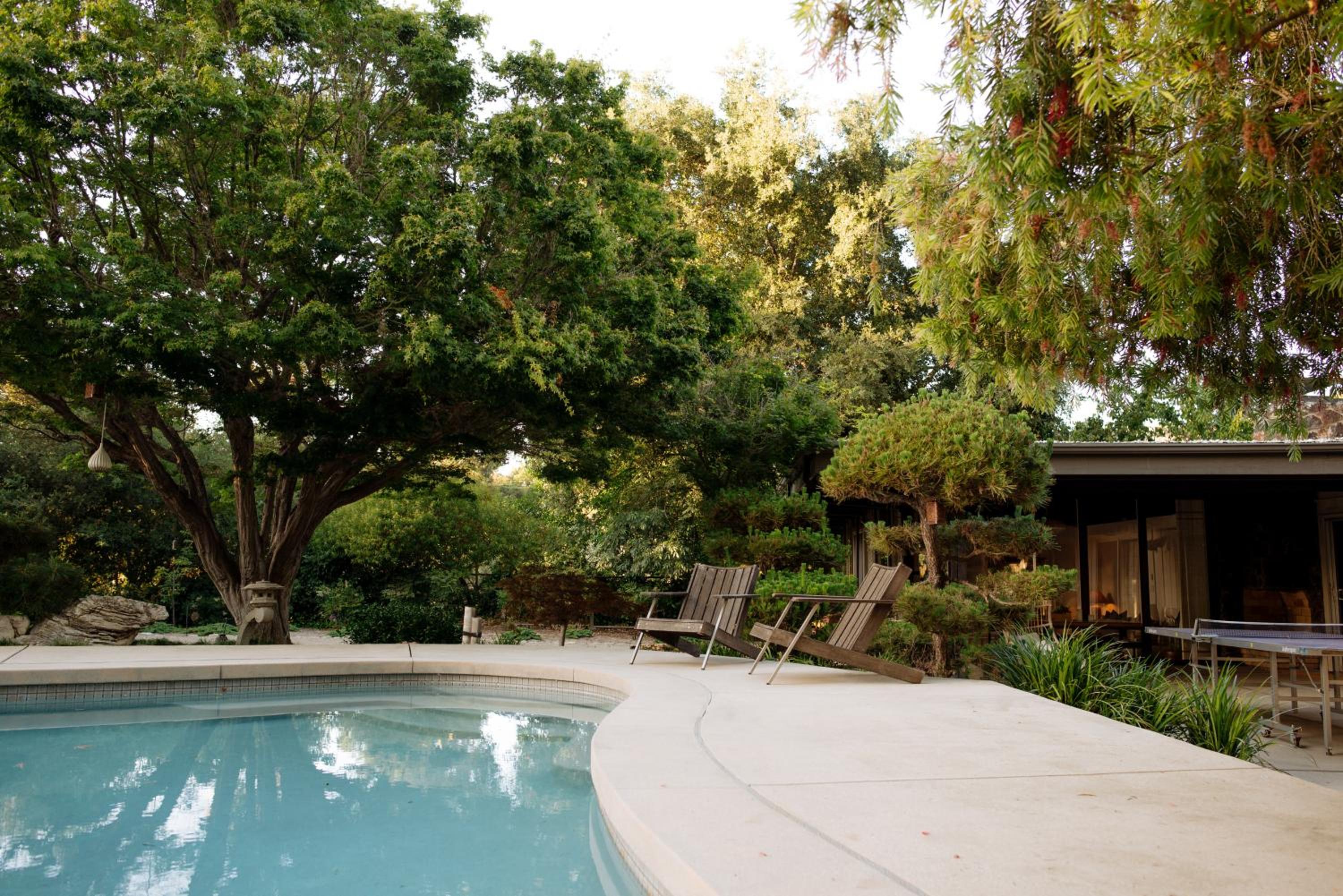 Mid-Century Zen Mountain Getaway