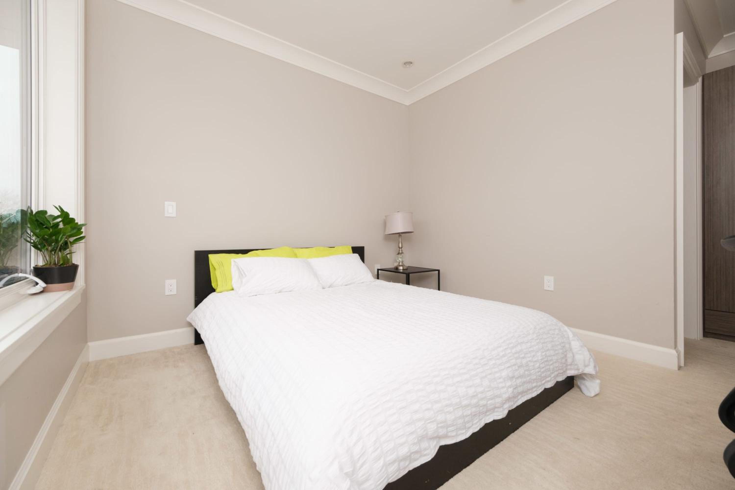 Deluxe Room with Private Washroom in Modern Home