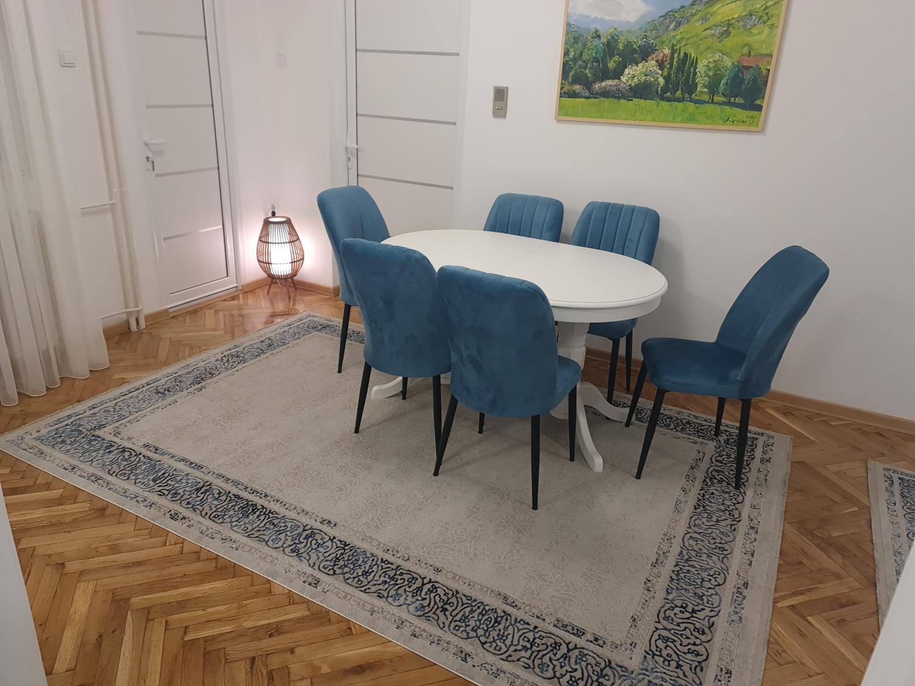 Turquoise Apartment view 5