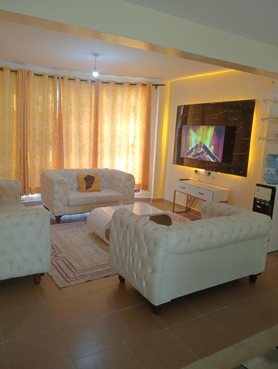 Executive 2 Bedroom Apartment view 3
