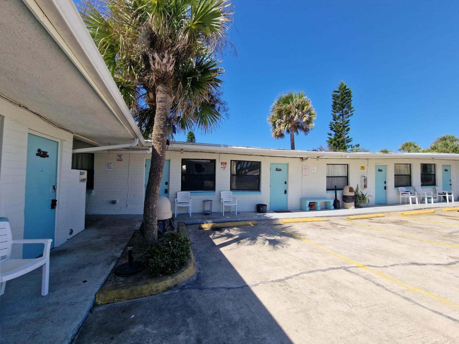 Ocean Holiday Motel
